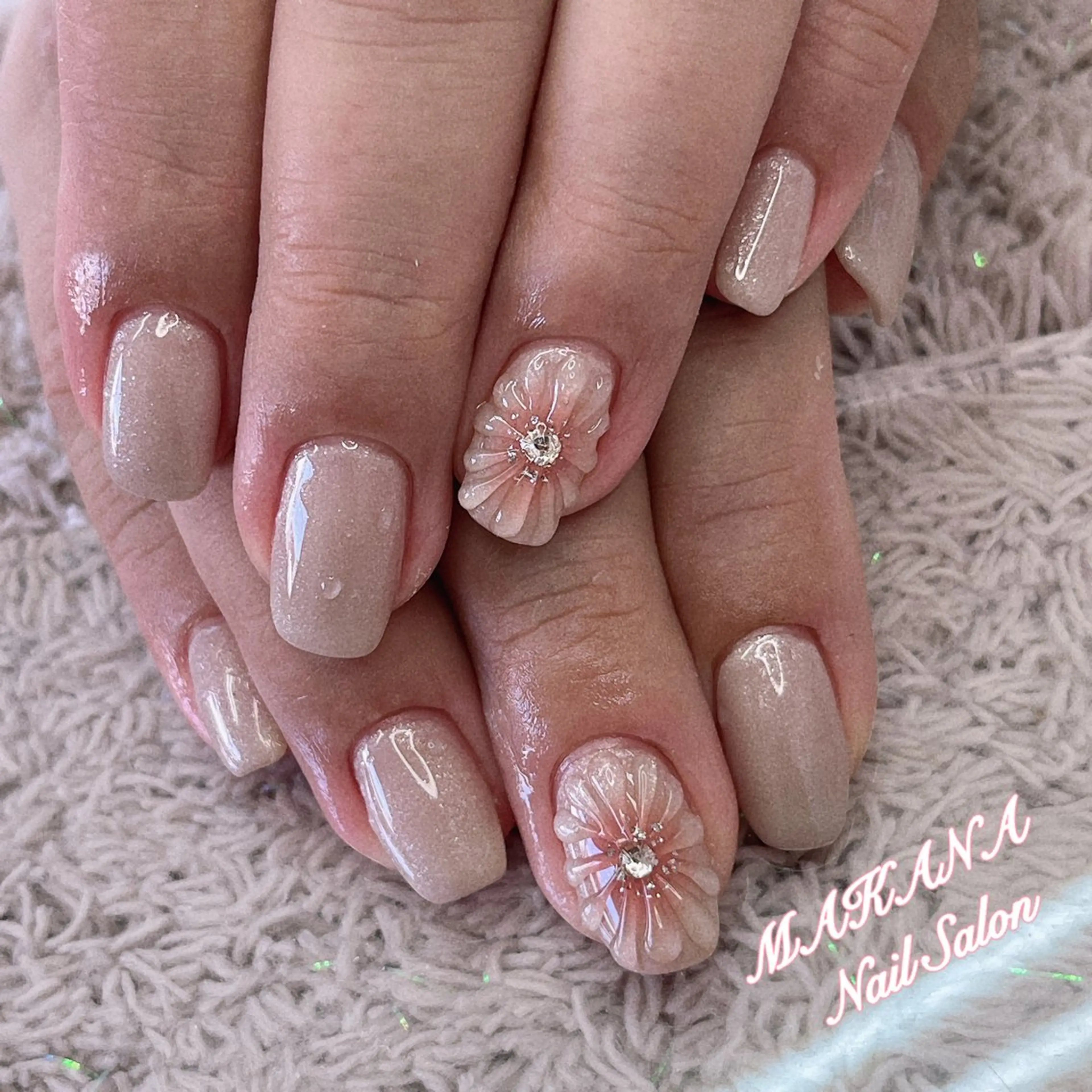 ネイル ハンドネイル MAKANA所属・鈴木 ユニのネイルデザイン