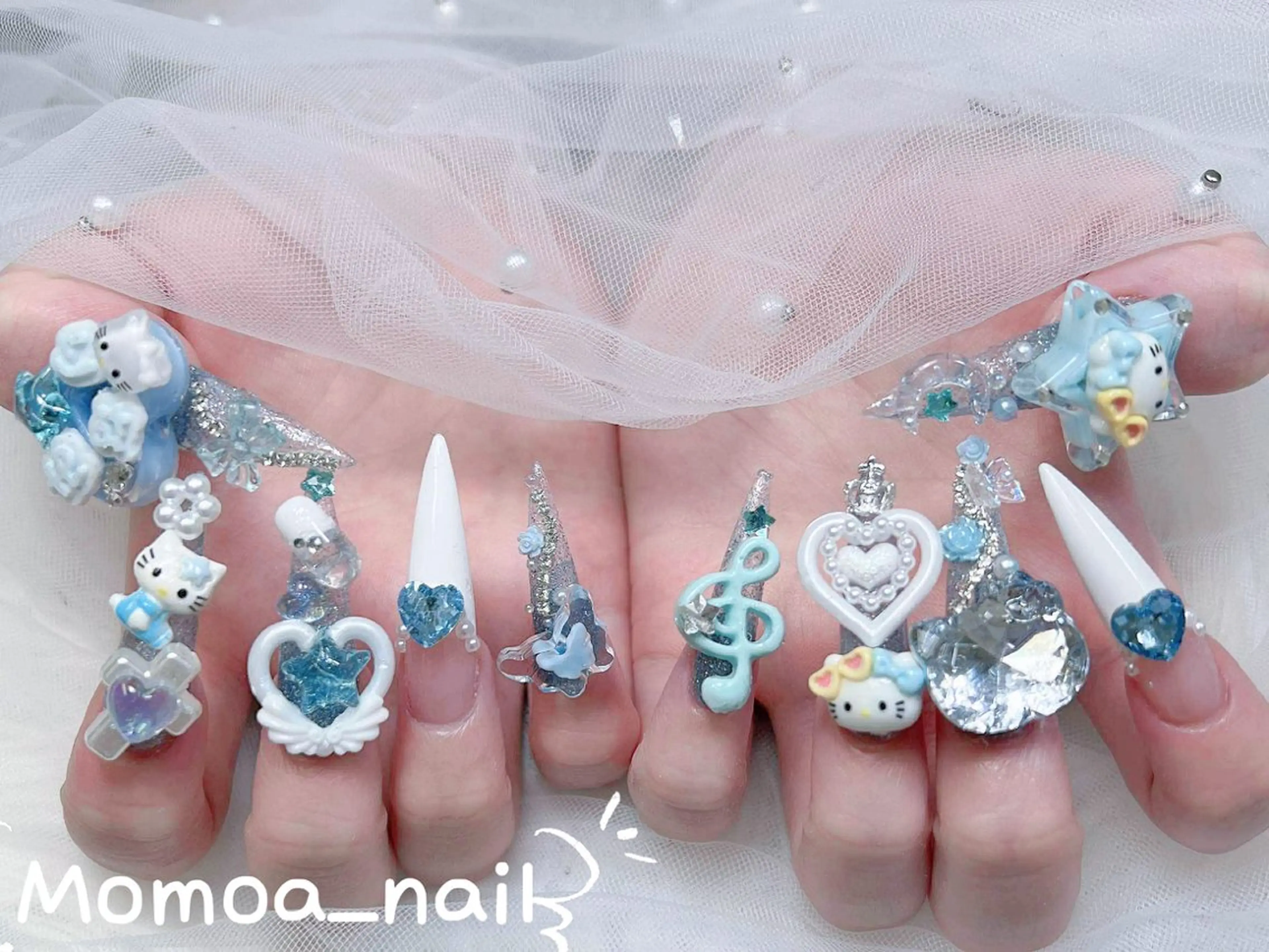 ネイル 成人式 ロングネイル マグネットネイル 大理石ネイル(マーブル) リボン ハンドネイル MoMoA Nail ネイル長さ出し専門店のネイルデザイン