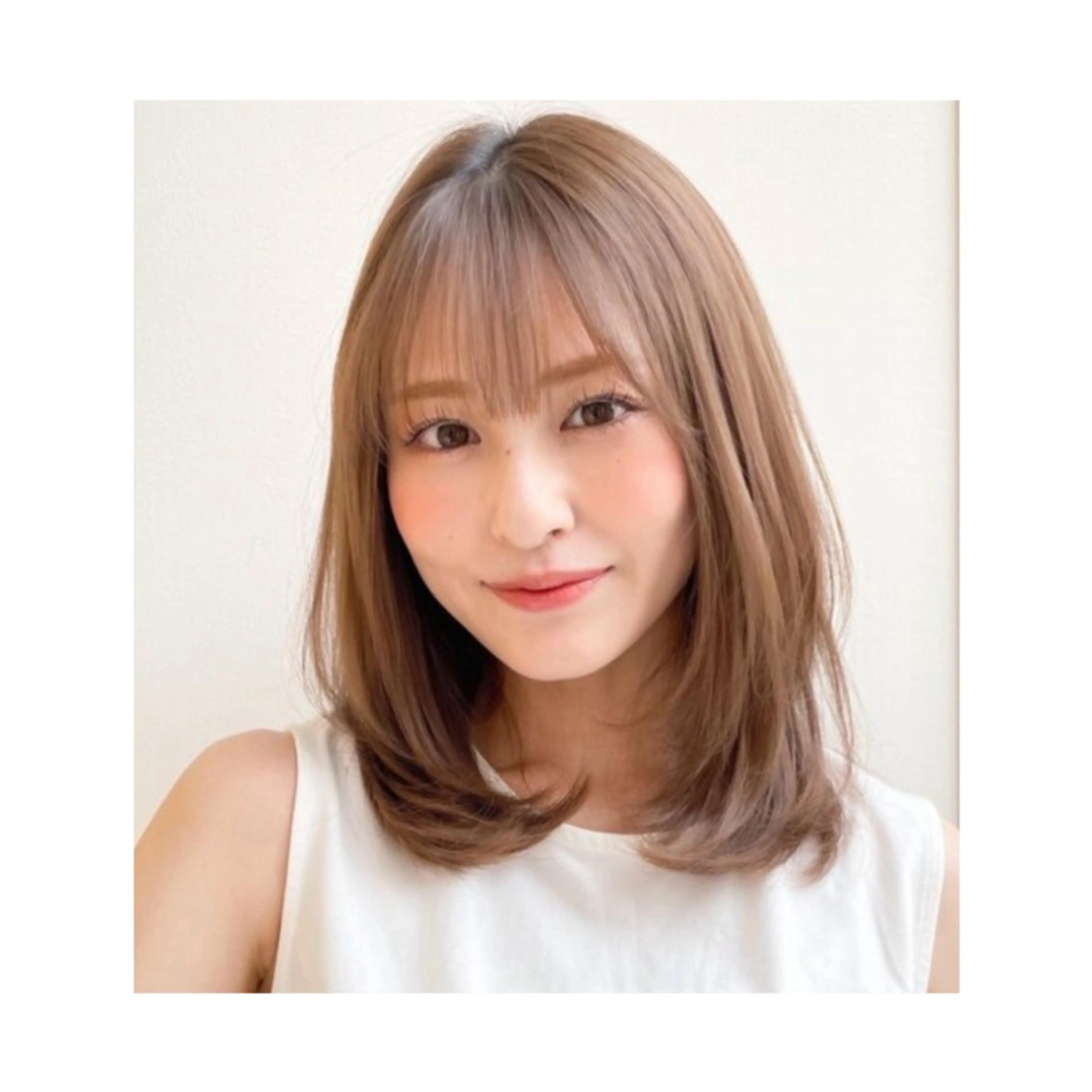 ミディアム WUVHAIR所属・四家 まりあのヘアスタイル