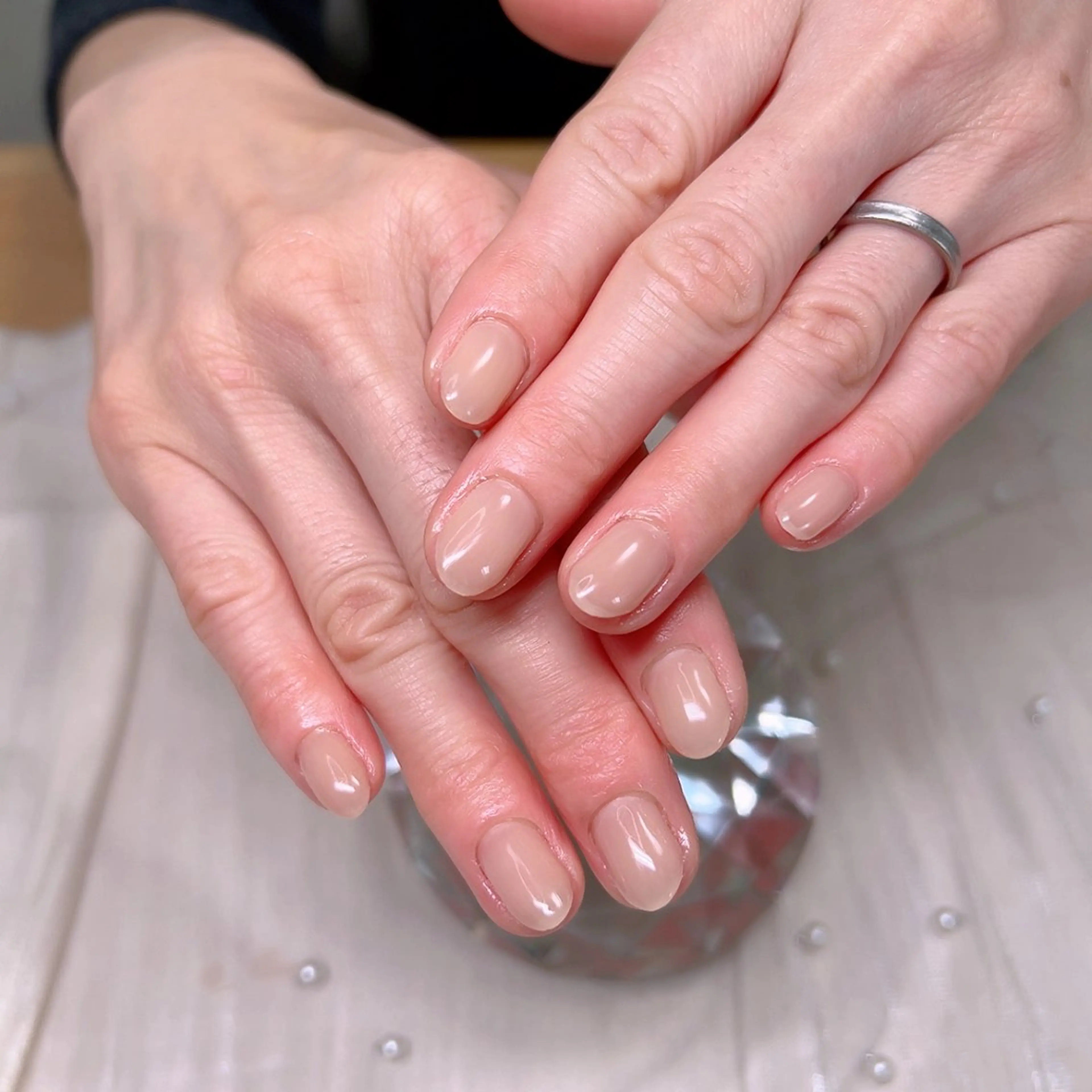 ネイル マグネットネイル オフィスネイル ワンカラーネイル シンプルネイル 冬ネイル Cute Tips nailのネイルデザイン