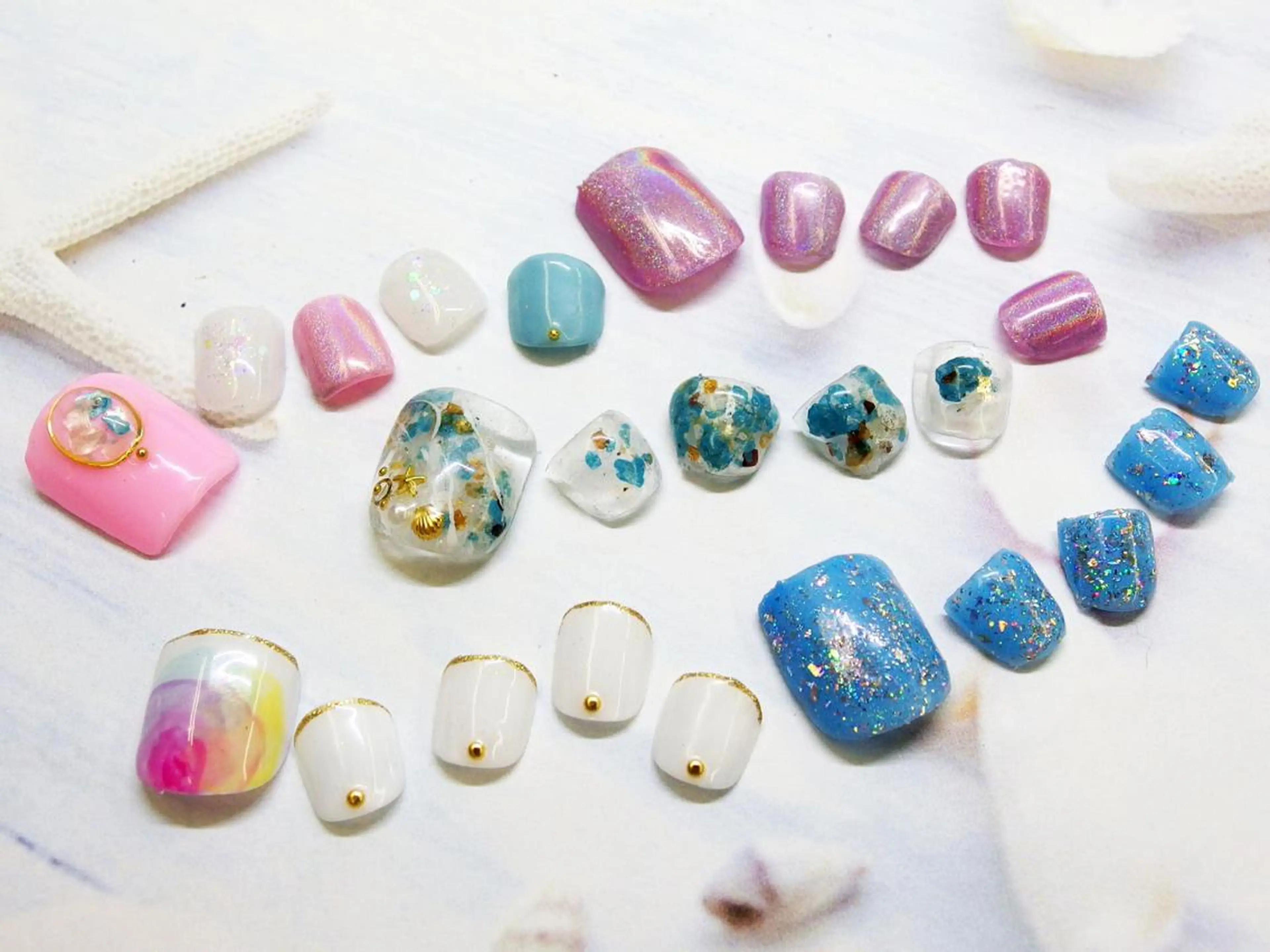 ネイル フットネイル フットネイル ティーエヌ 金山駅東口店のネイルデザイン