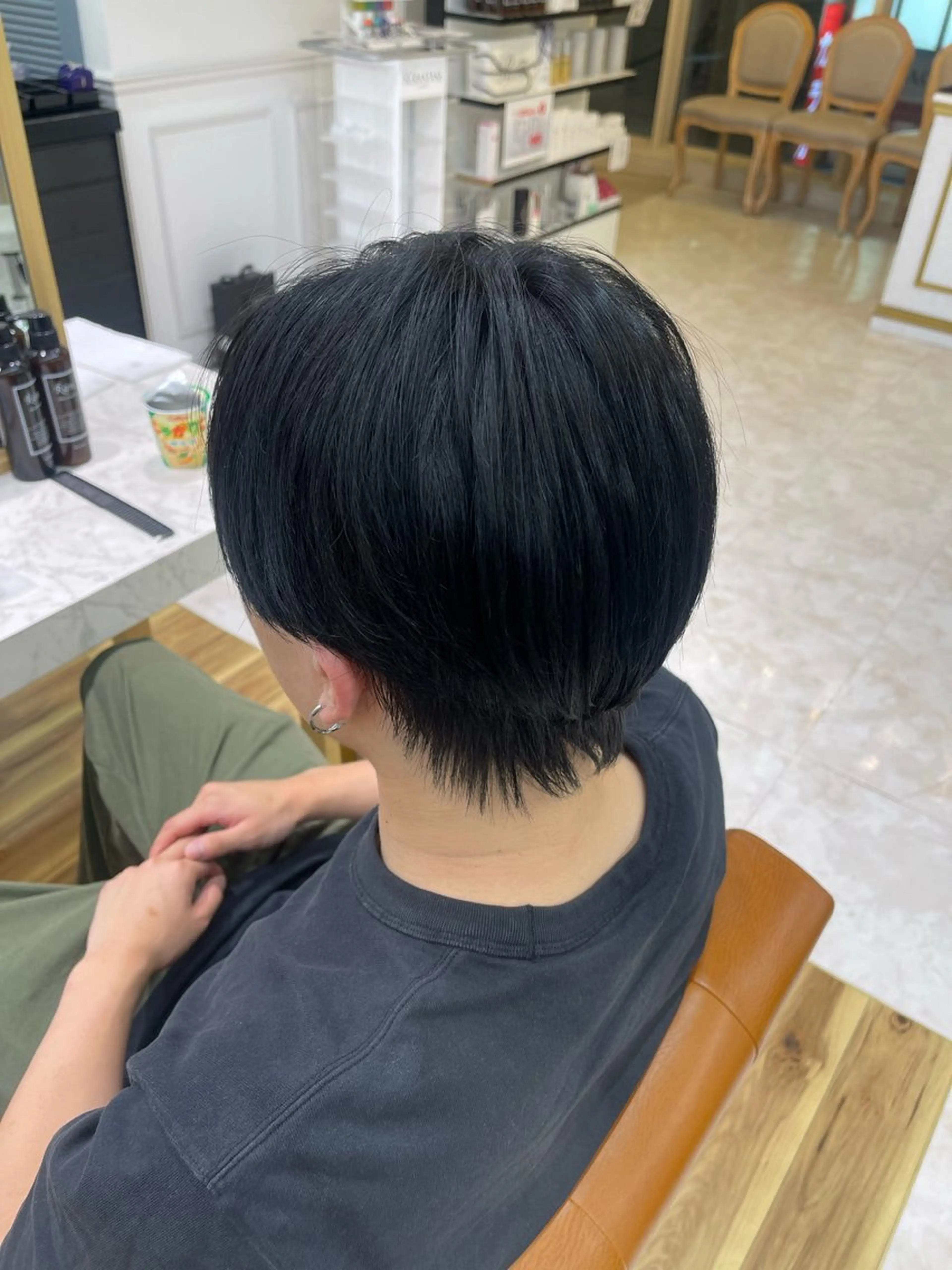 カラー 木村 咲花のヘアスタイル