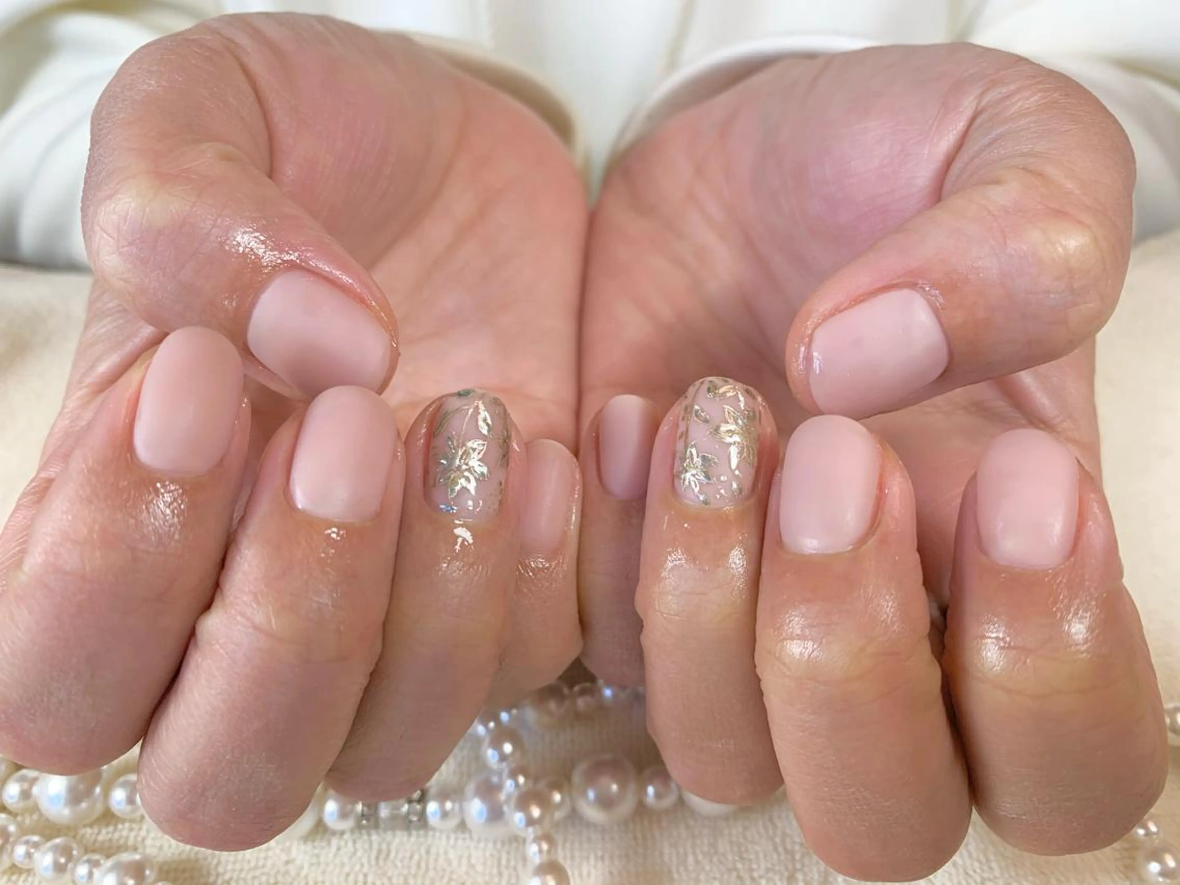 ネイル 手塚 里奈のネイルデザイン