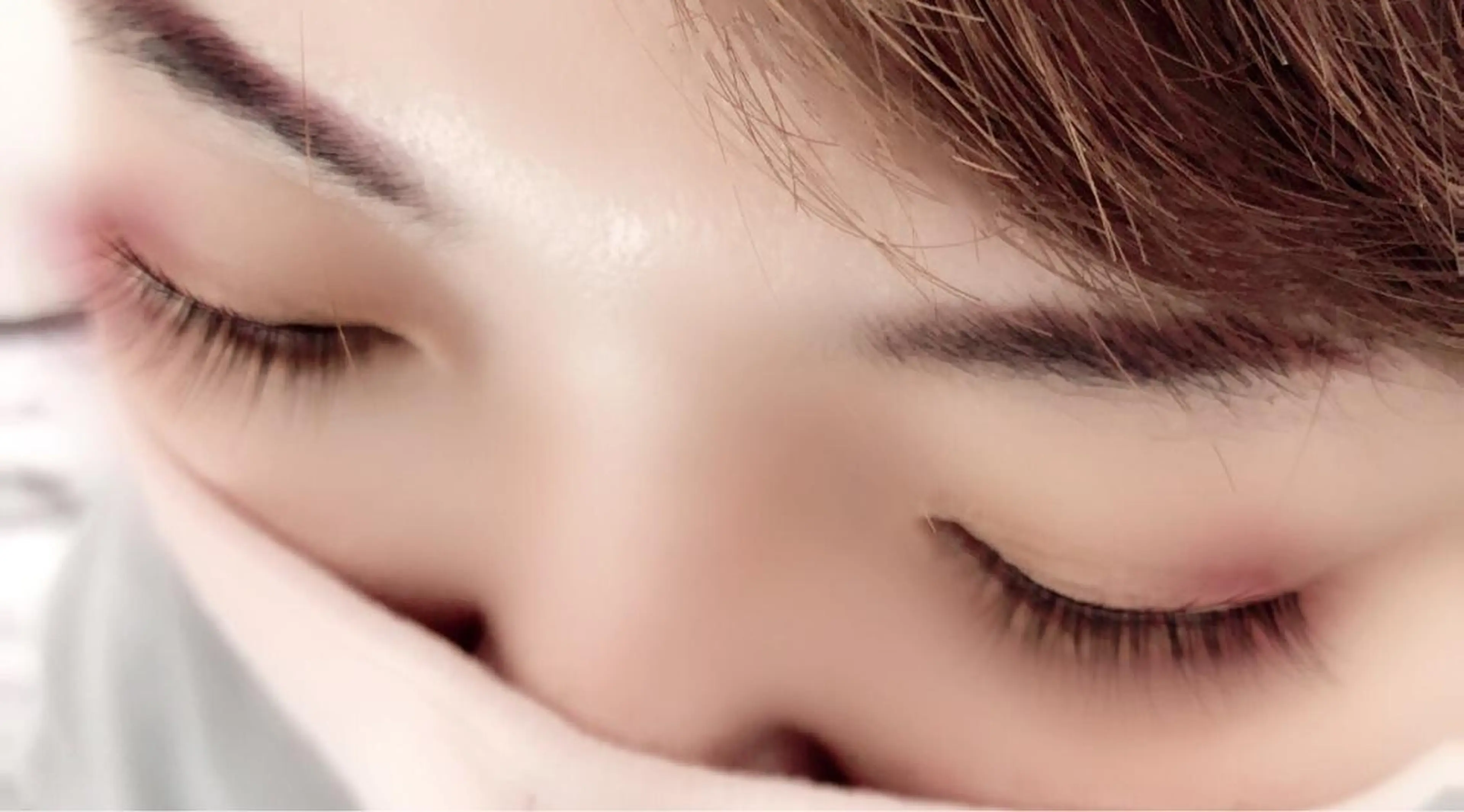 マツエク・マツパ カラーマツエク 隠れ家サロン にんにんのマツエク・マツパデザイン