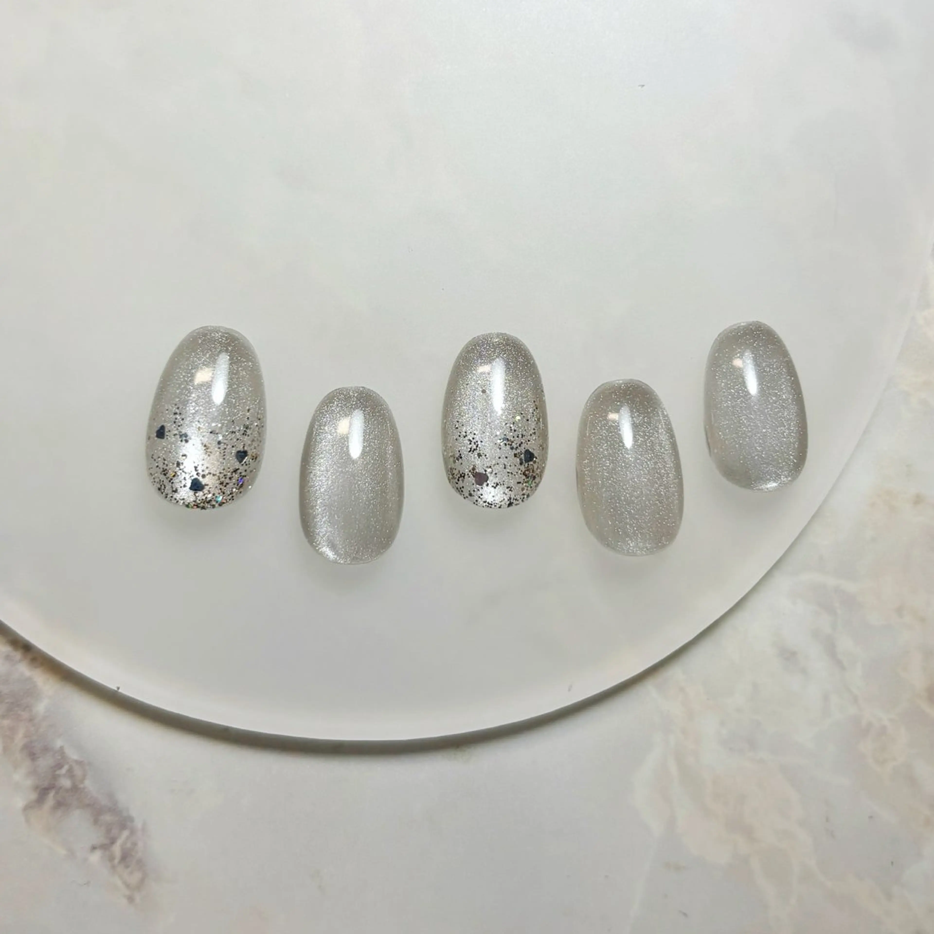 ショート ハンドネイル watanabe miyuuのネイルデザイン