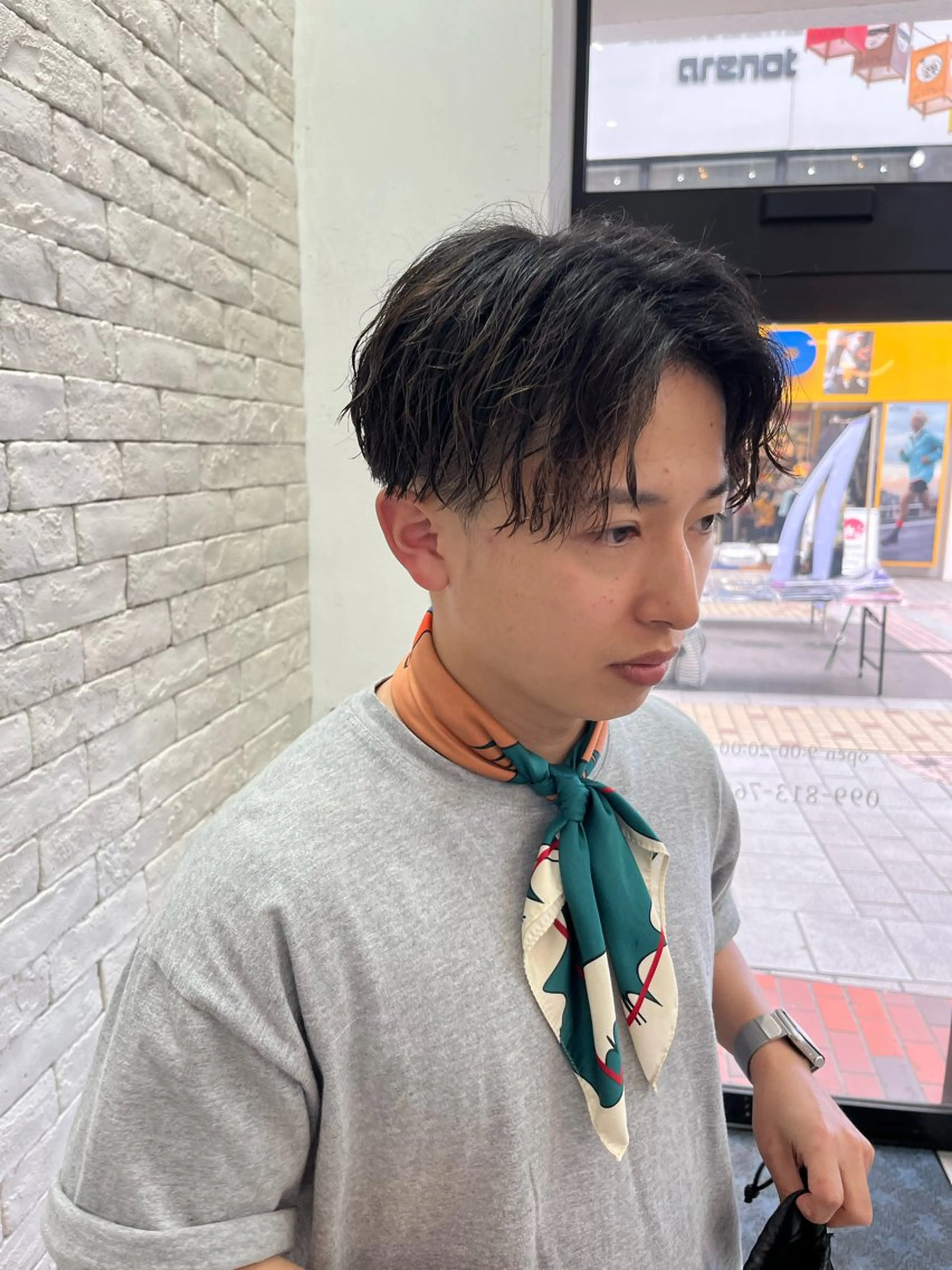 パーマ メンズ センターパート カット パーマ piilo所属・末吉 眞義のヘアスタイル