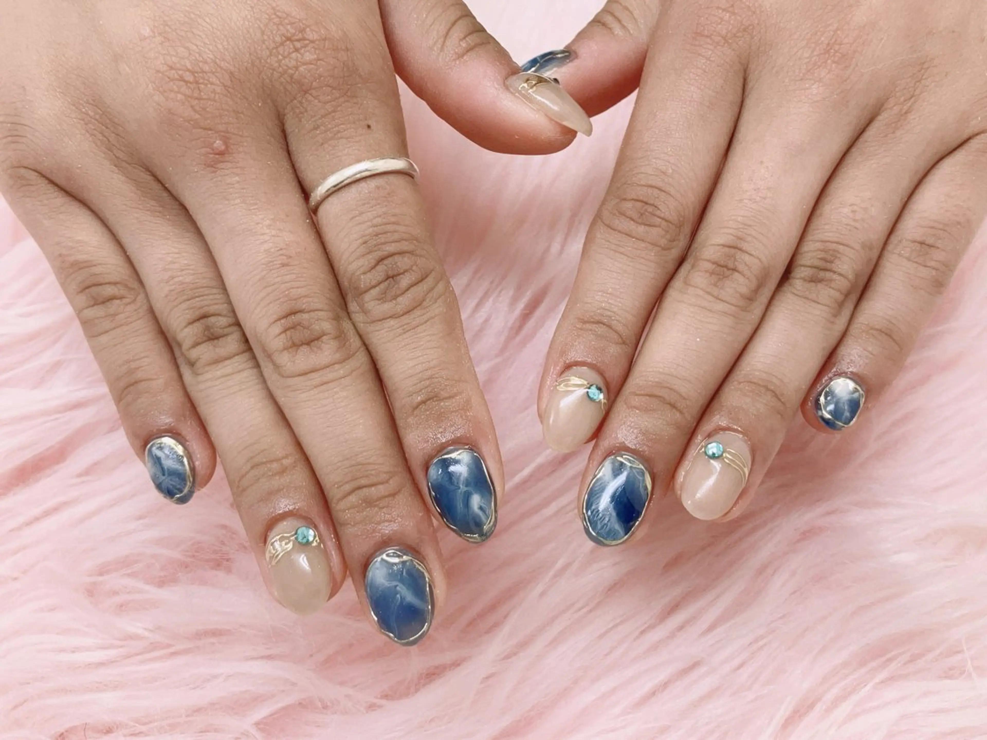 ネイル ハンドネイル ハンドケア 💜MIYA nail川崎店のネイルデザイン