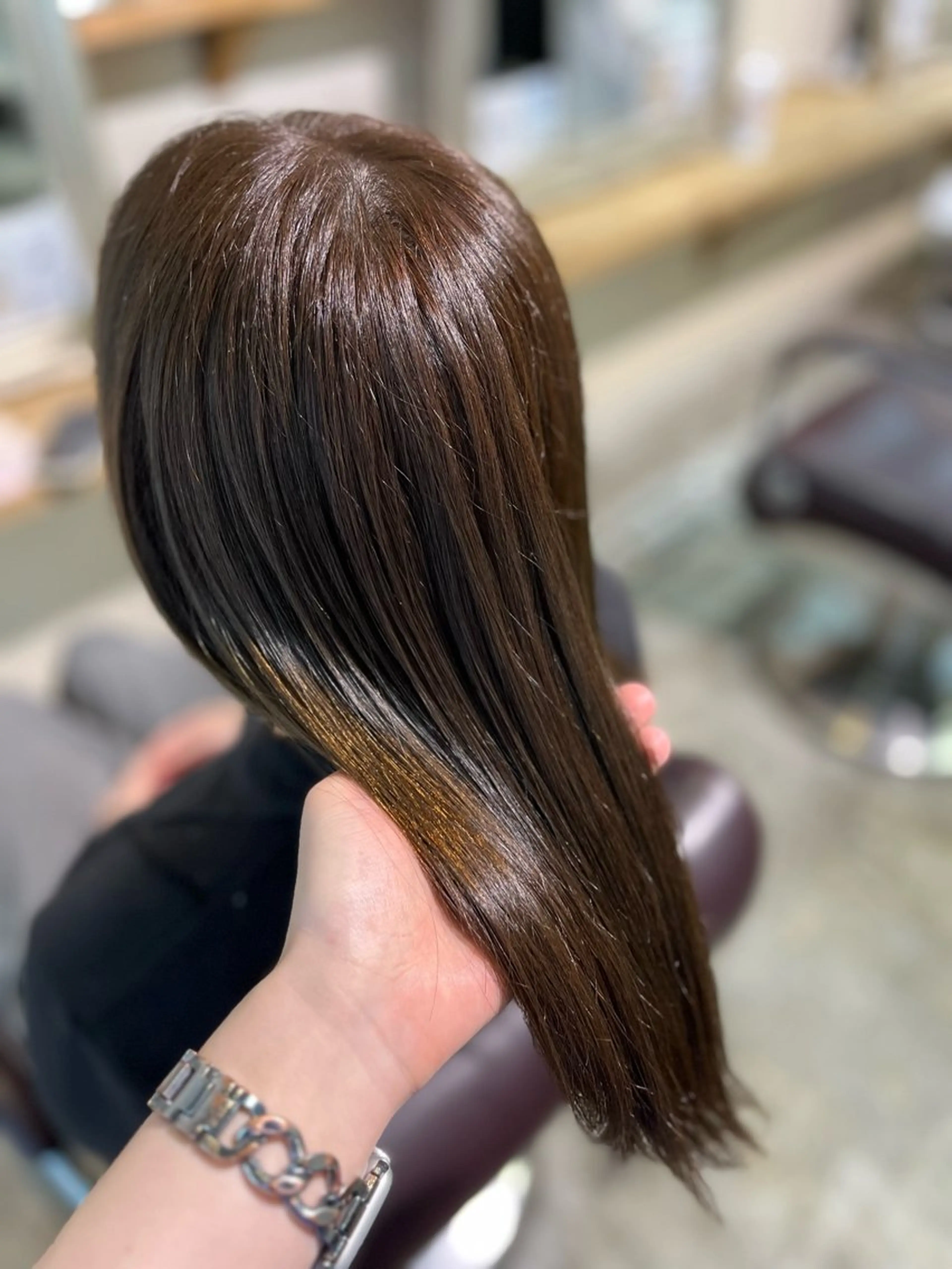 ロング カラー ヘアカラー トリートメント フェザーパーマ🌙 毛流れ yuzukiのヘアスタイル