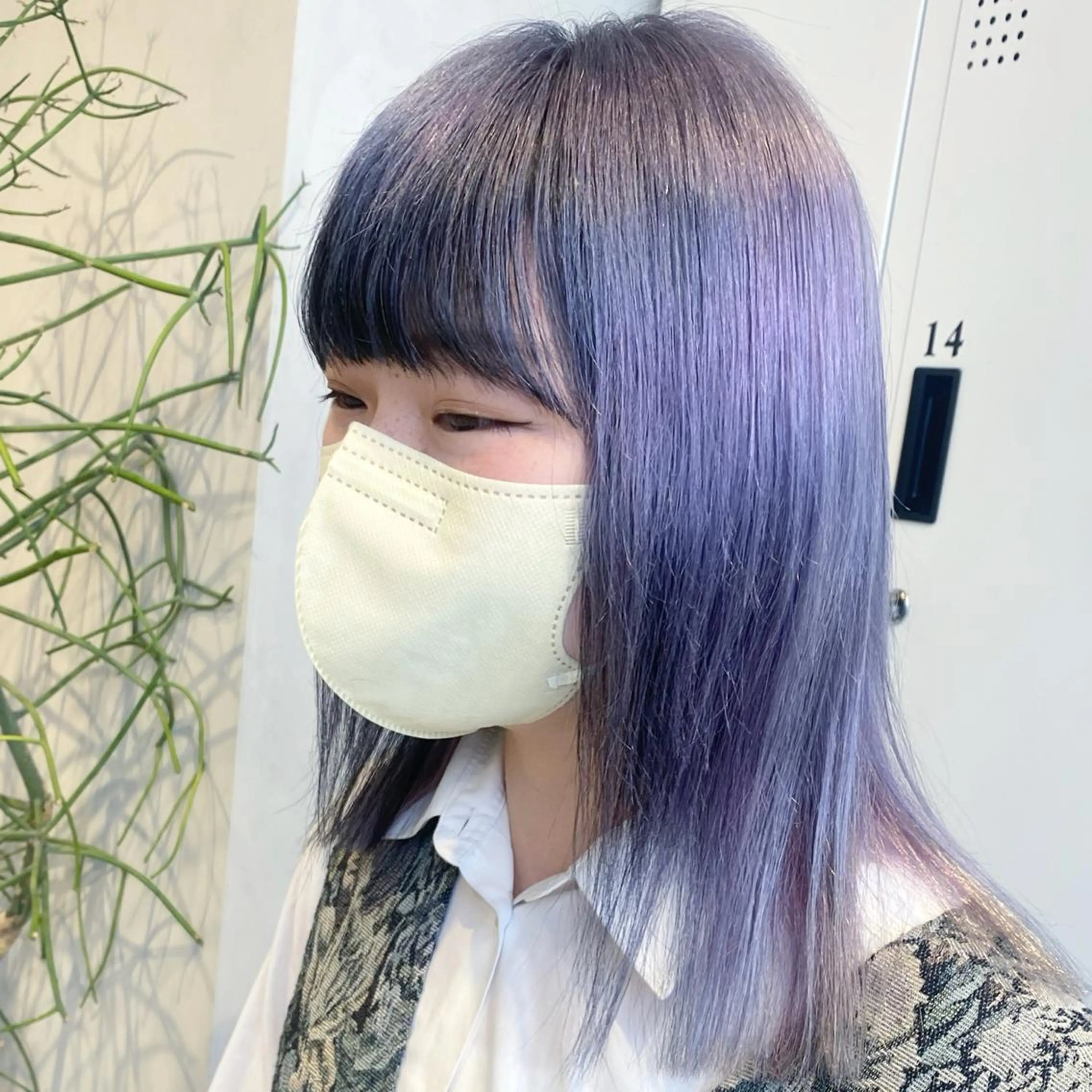 ミディアム カラー ヘアカラー トリートメント デザインカラー/パー マ🦖外岡咲希🦖のヘアスタイル