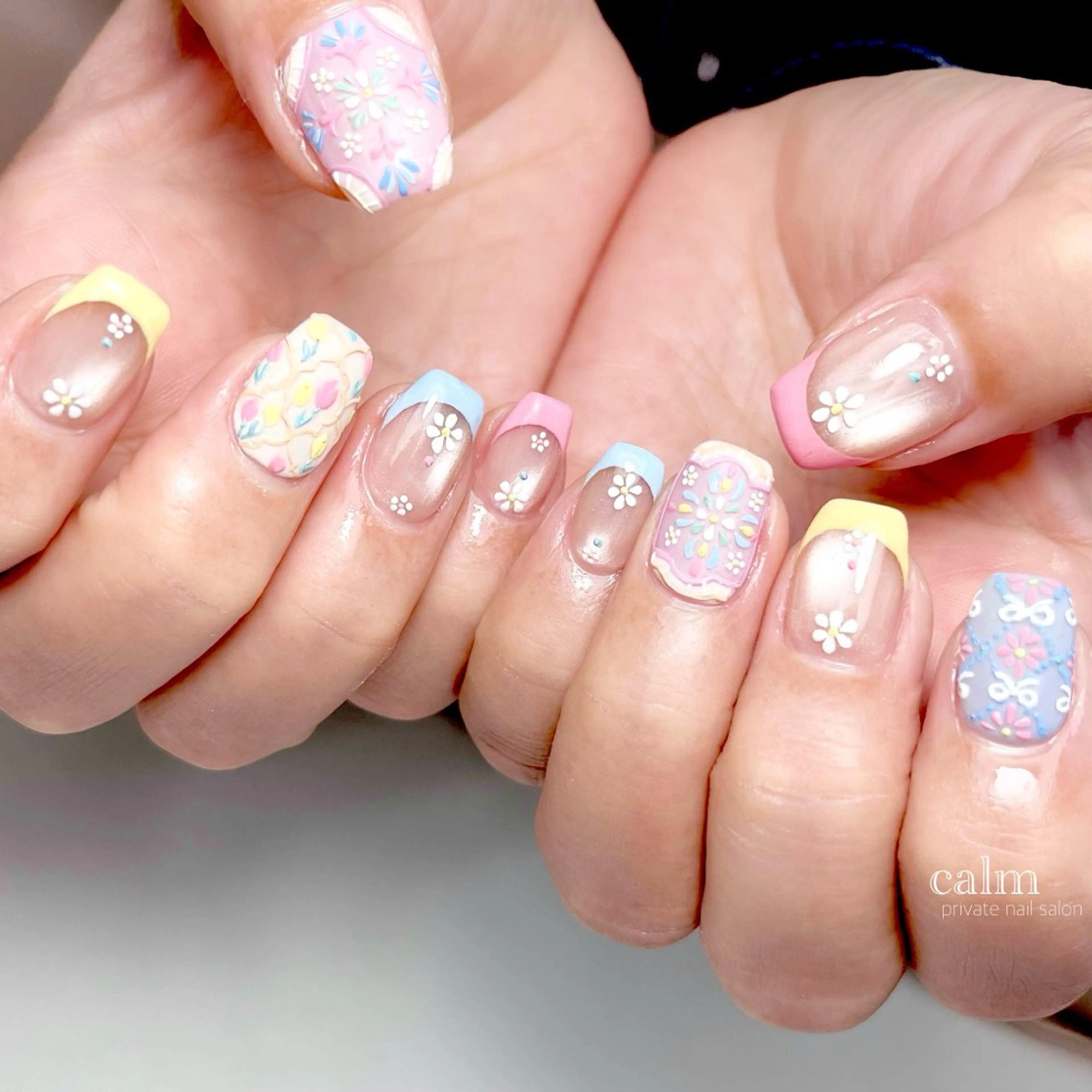 ネイル ハンドネイル calm 〔ｶｰﾑ〕のネイルデザイン