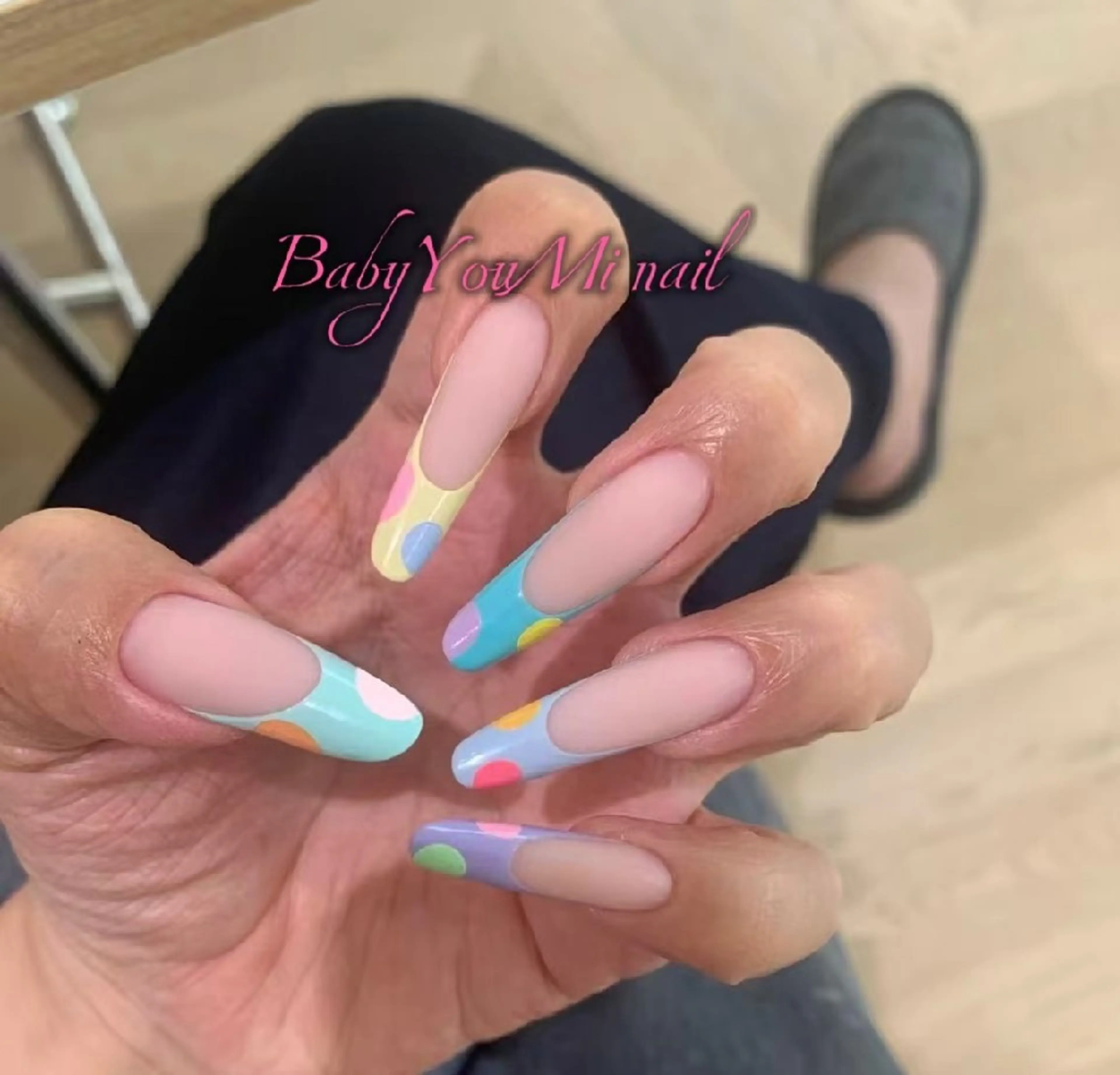 ネイル オーロラネイル フラワーネイル フットネイル フレンチネイル ジェルネイル ハンドネイル Oomiya 服部のネイルデザイン