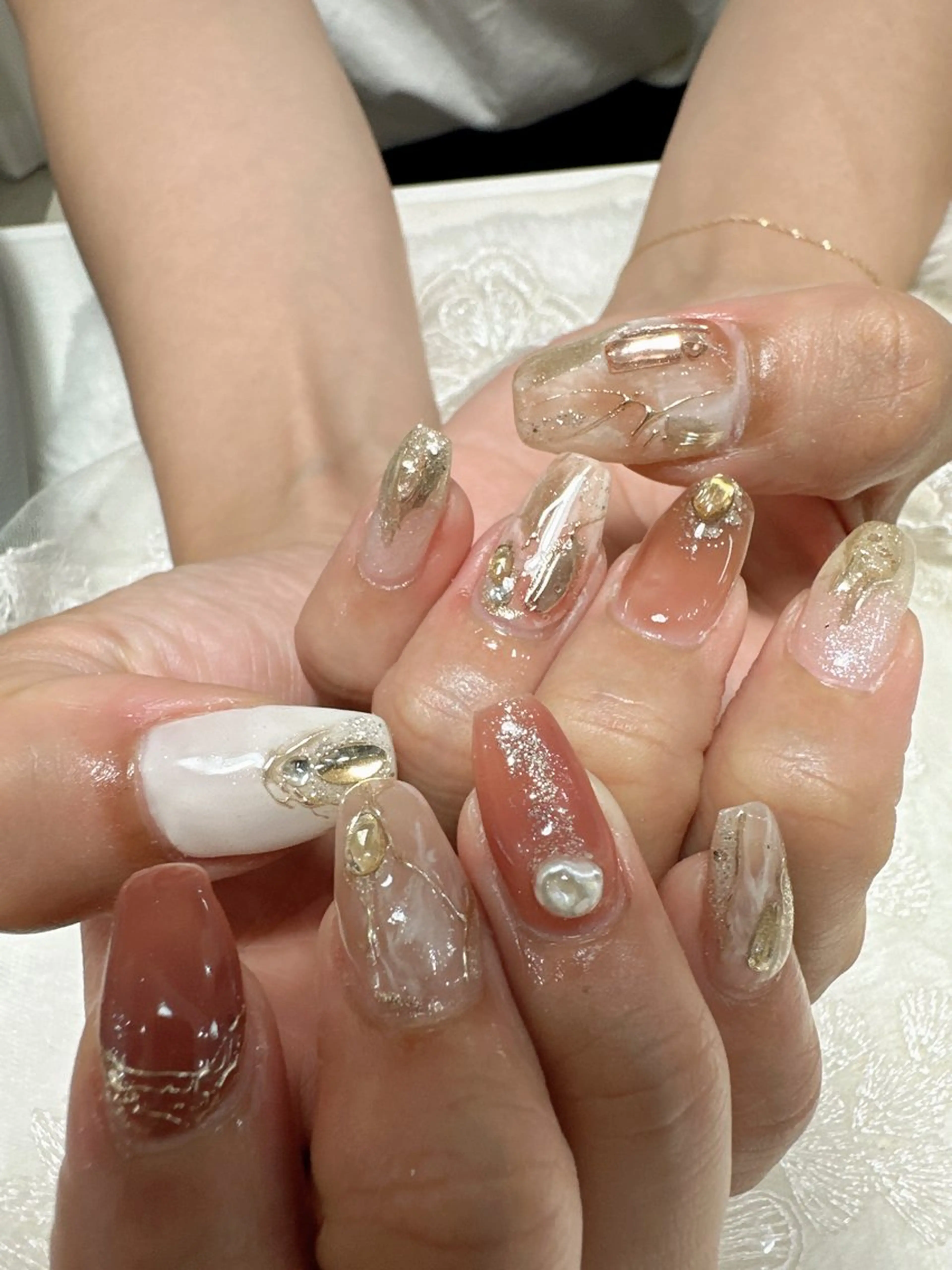 ハンドネイル Max nail&eyeのネイルデザイン