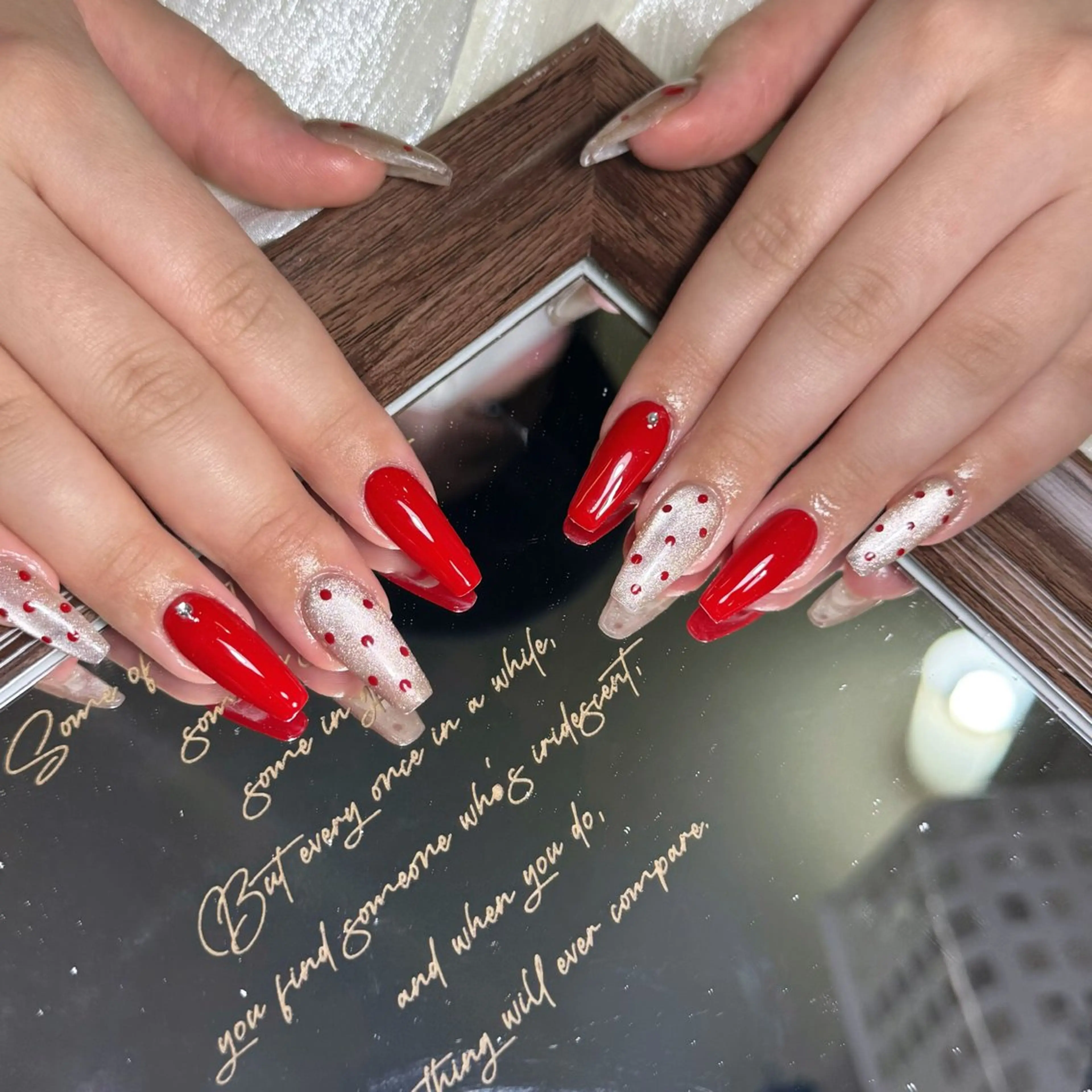 ネイル ハンドネイル ハンドケア BuBu Nail渋谷道玄坂のネイルデザイン