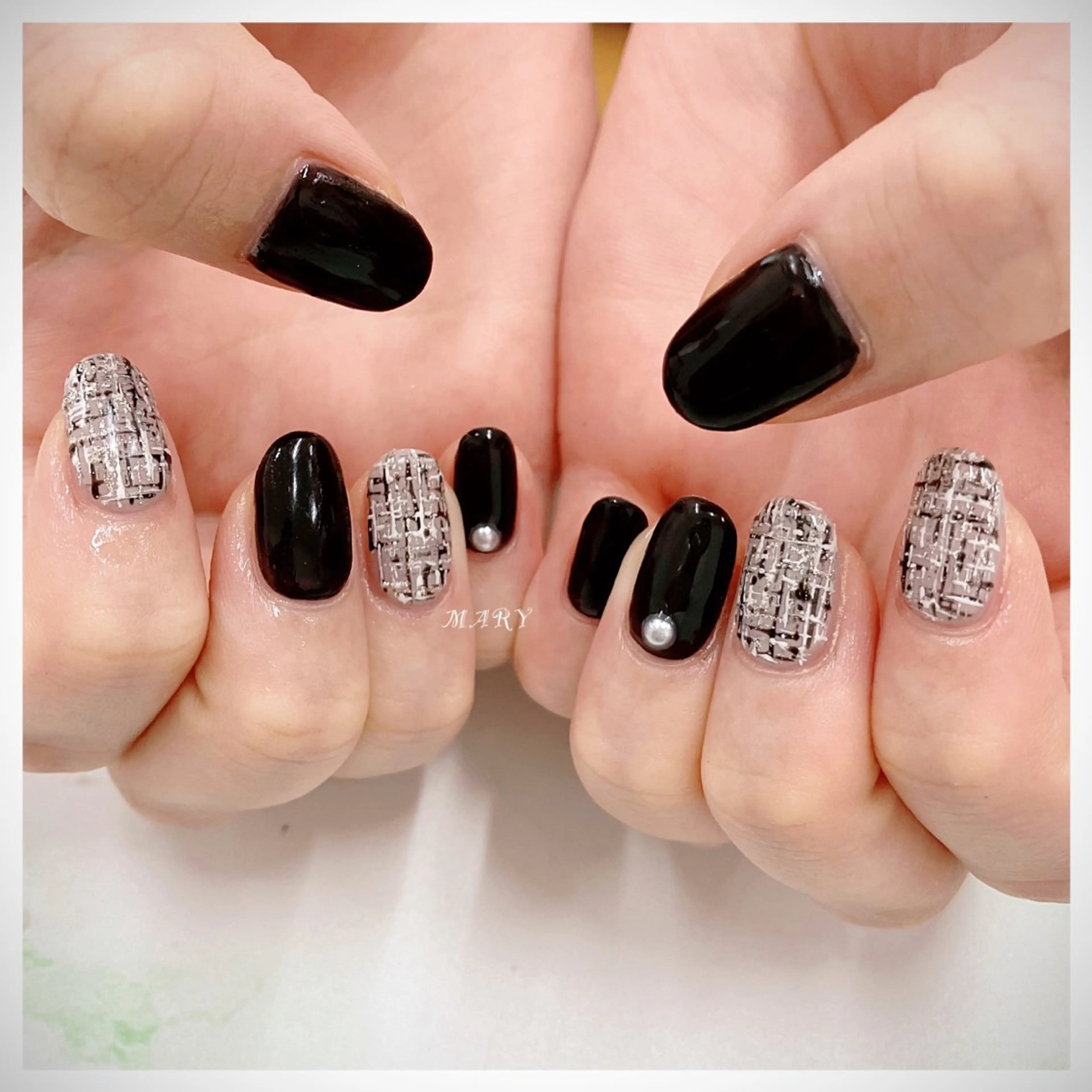 ネイル ニュアンスネイル ワンカラーネイル ツイードネイル ハンドネイル Mary nail所属・Mary nail .narumiのネイルデザイン