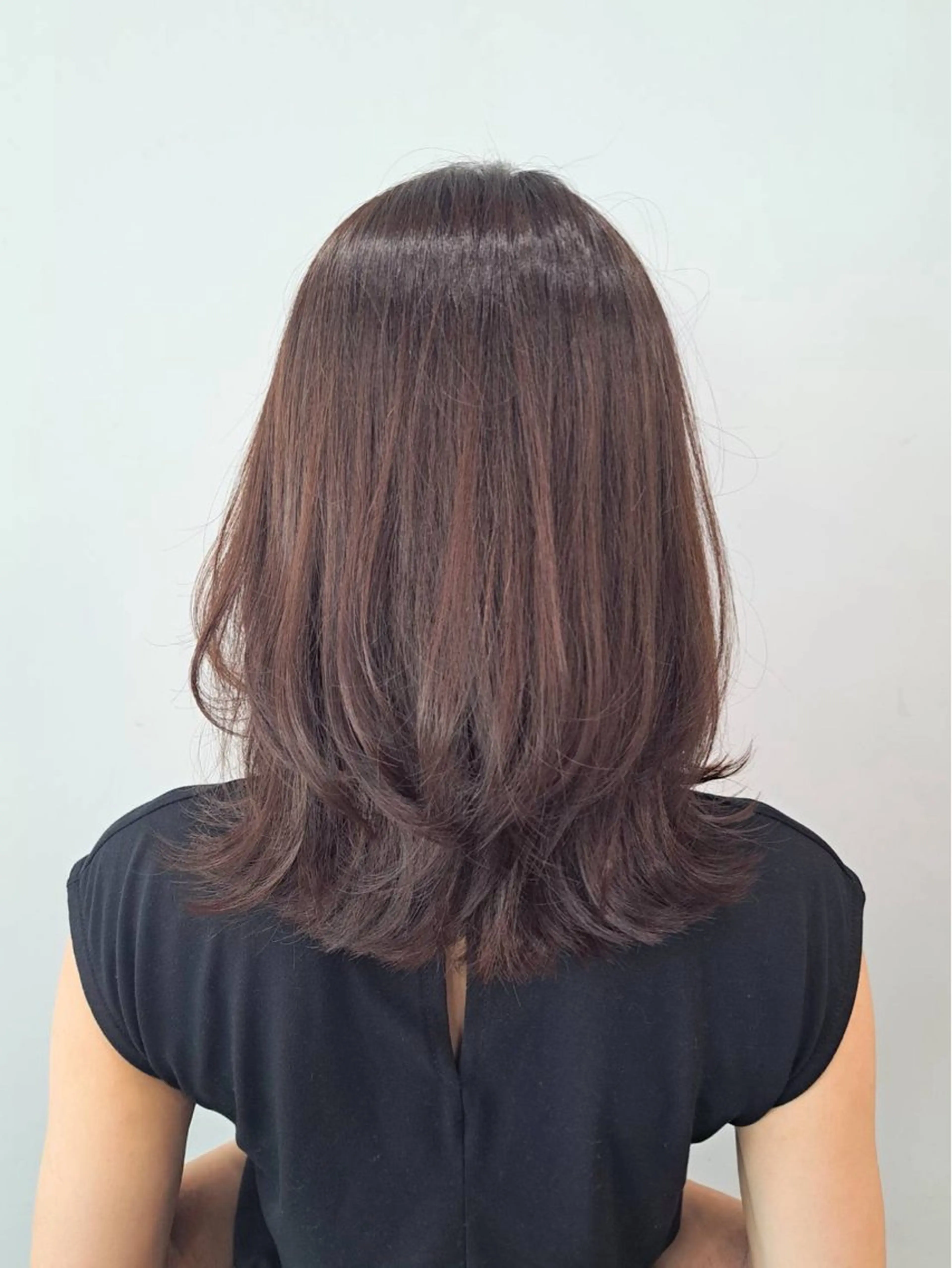 ミディアム レイヤーカット 外ハネヘア mairo【船橋】 /あいのヘアスタイル