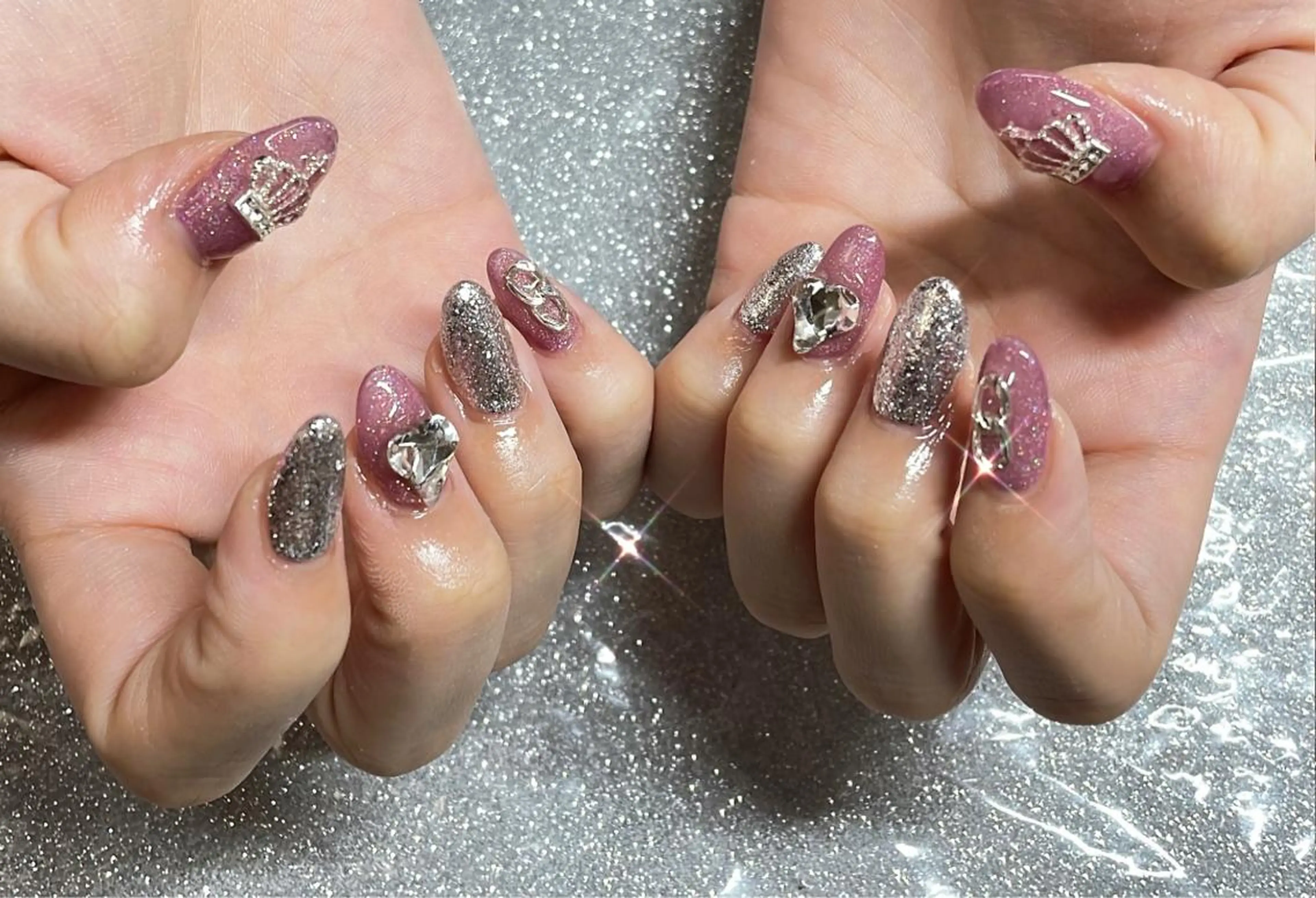 ネイル ハンドネイル VIERU 🌈🎀💖のネイルデザイン