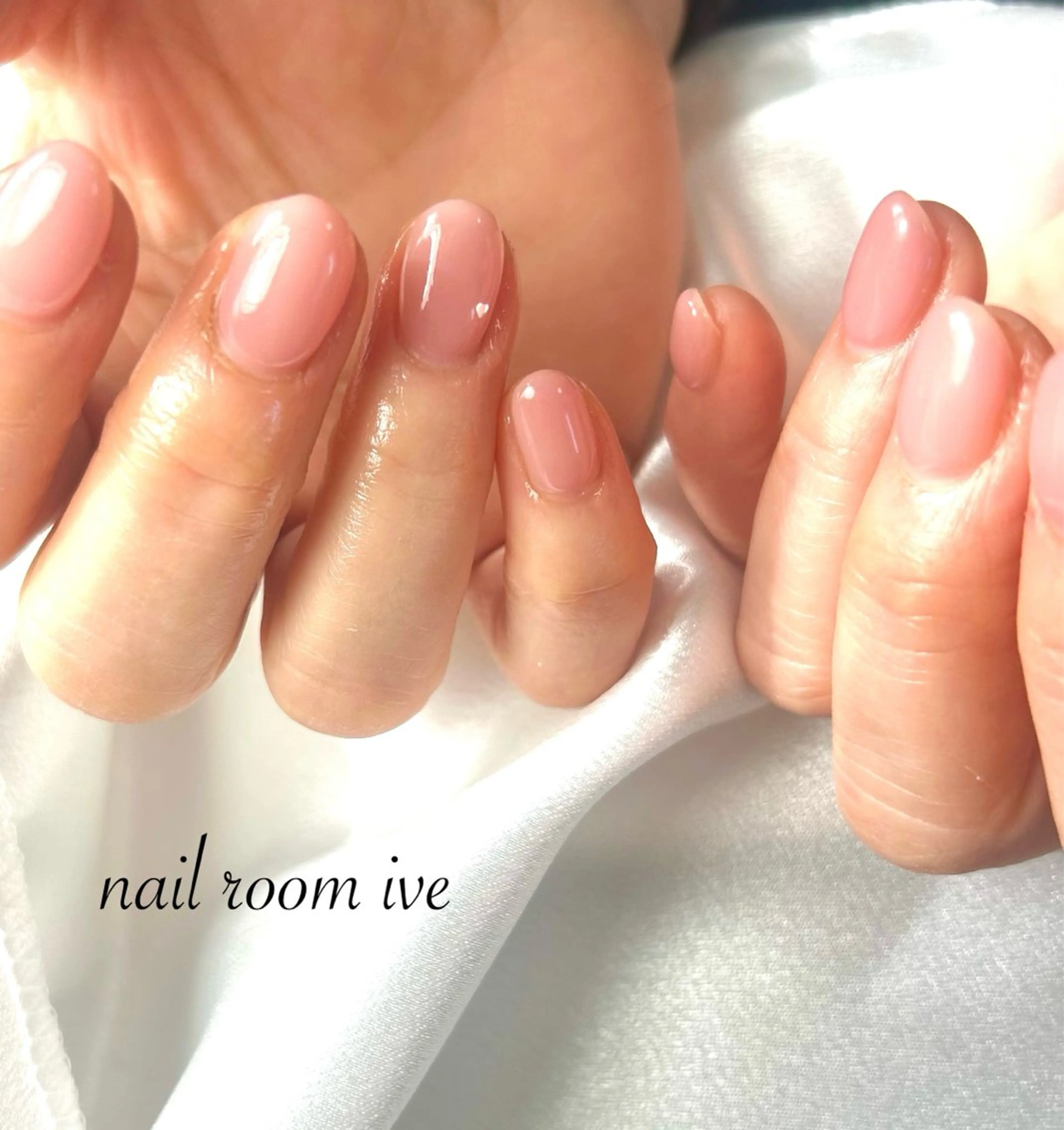 ネイル nail room IVEのネイルデザイン