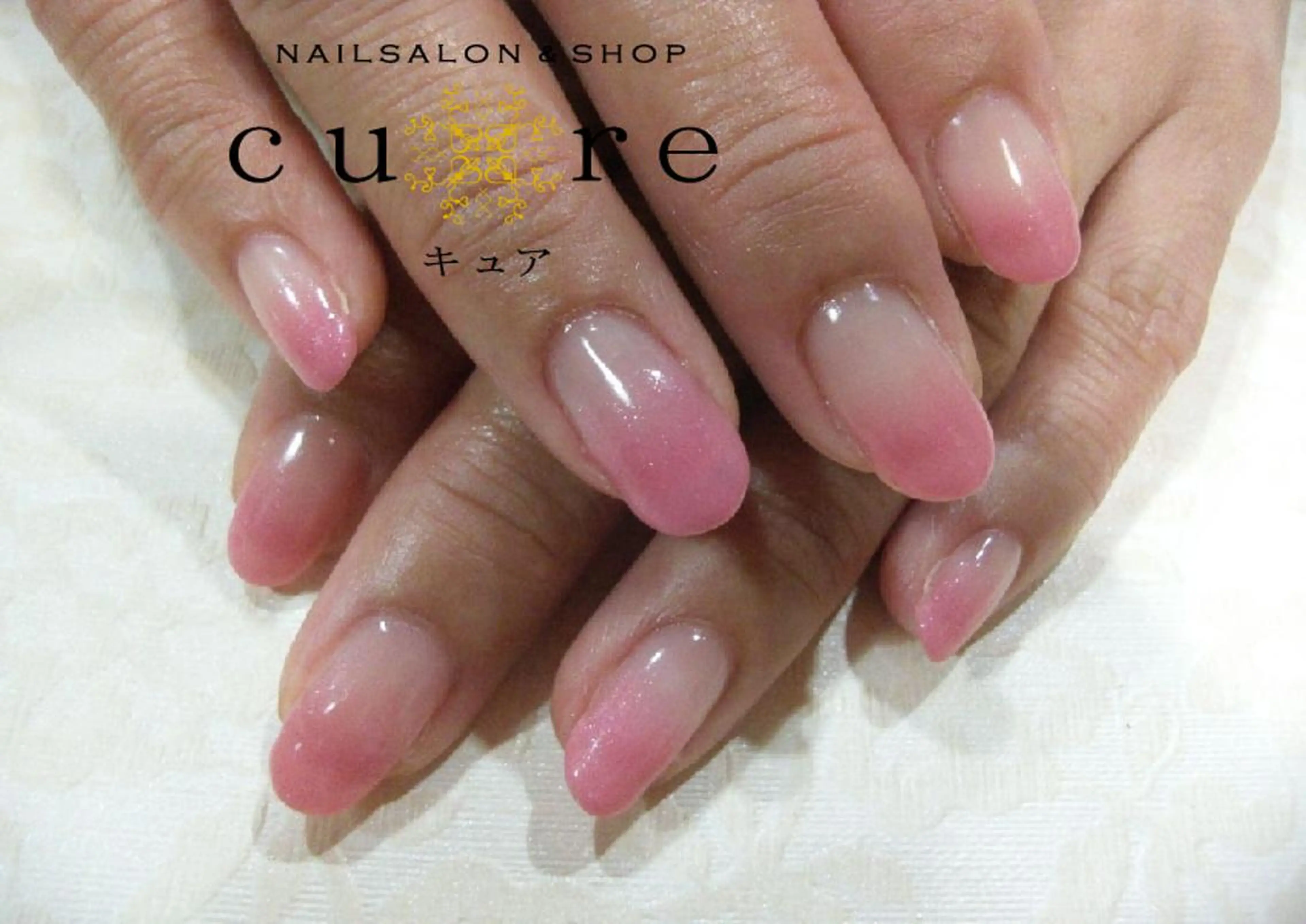 ミディアム ネイル シンプルネイル ハンドネイル ネイルサロン Cureのネイルデザイン