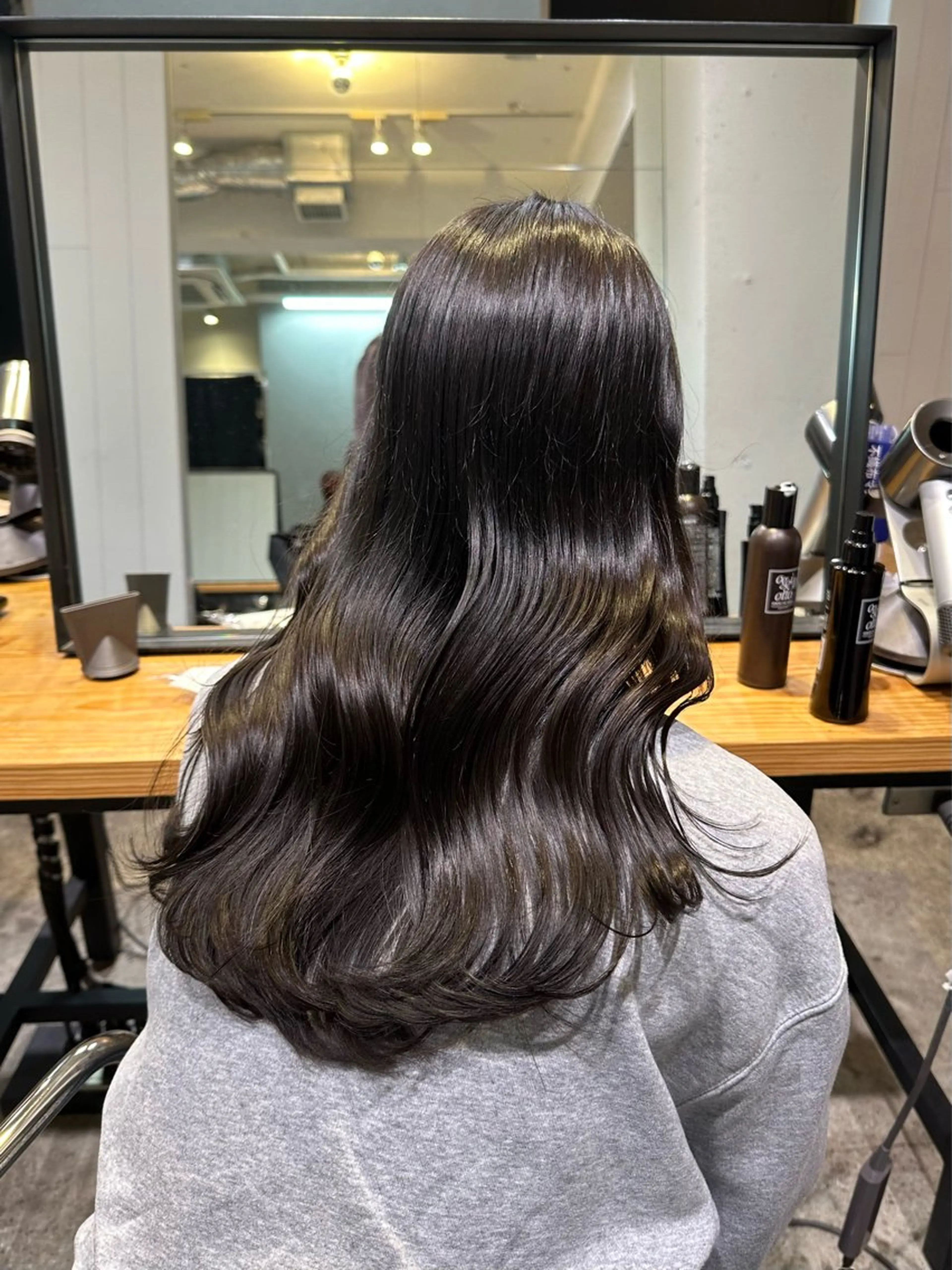 ロング ALBUM所属・塩田 悠我のヘアスタイル