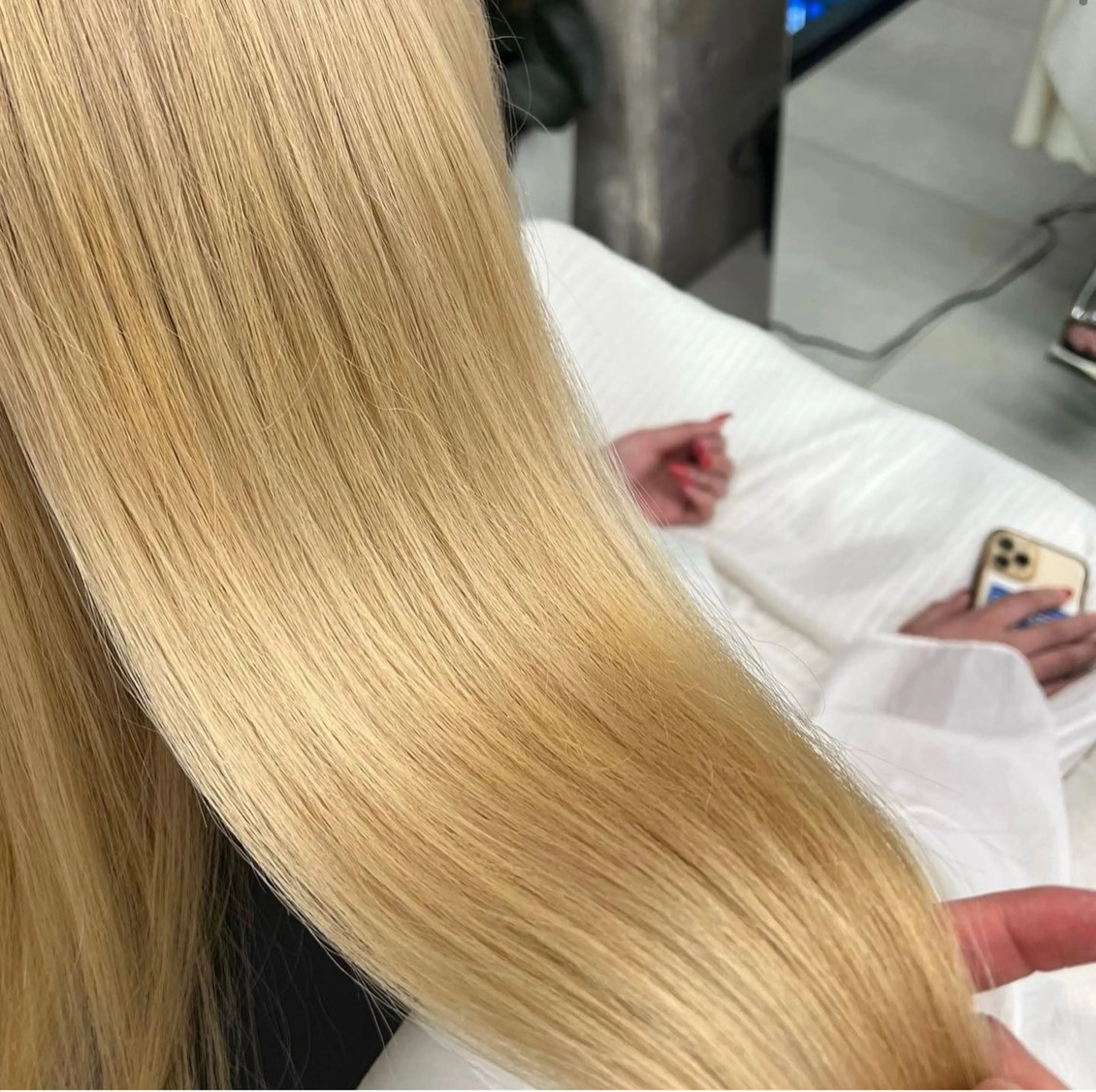 ロング ヘアカラー 後藤 瑠依のヘアスタイル