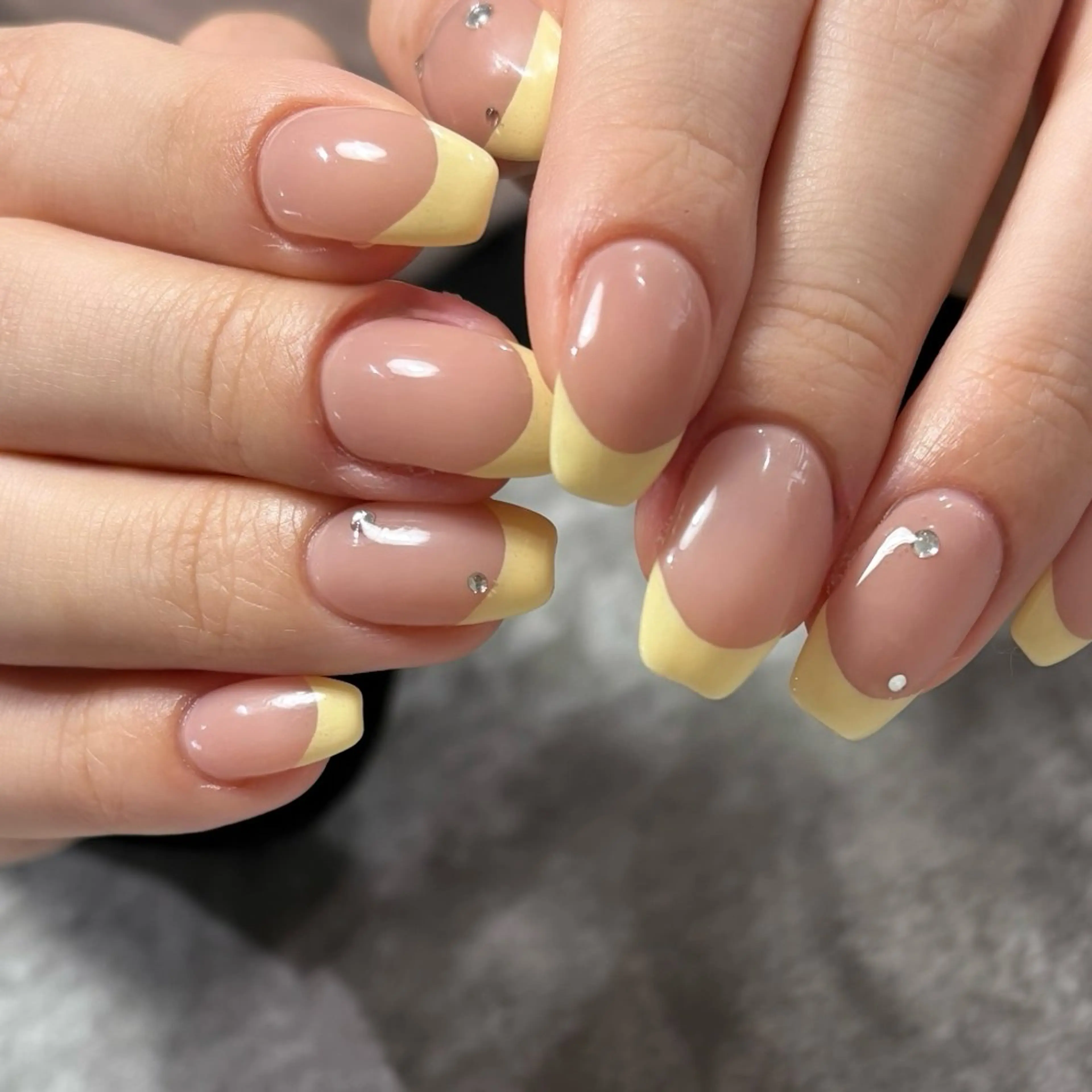 ネイル ストーンネイル ハンドネイル Nail  salon  Lebel所属・Nailsalon Lebelのネイルデザイン