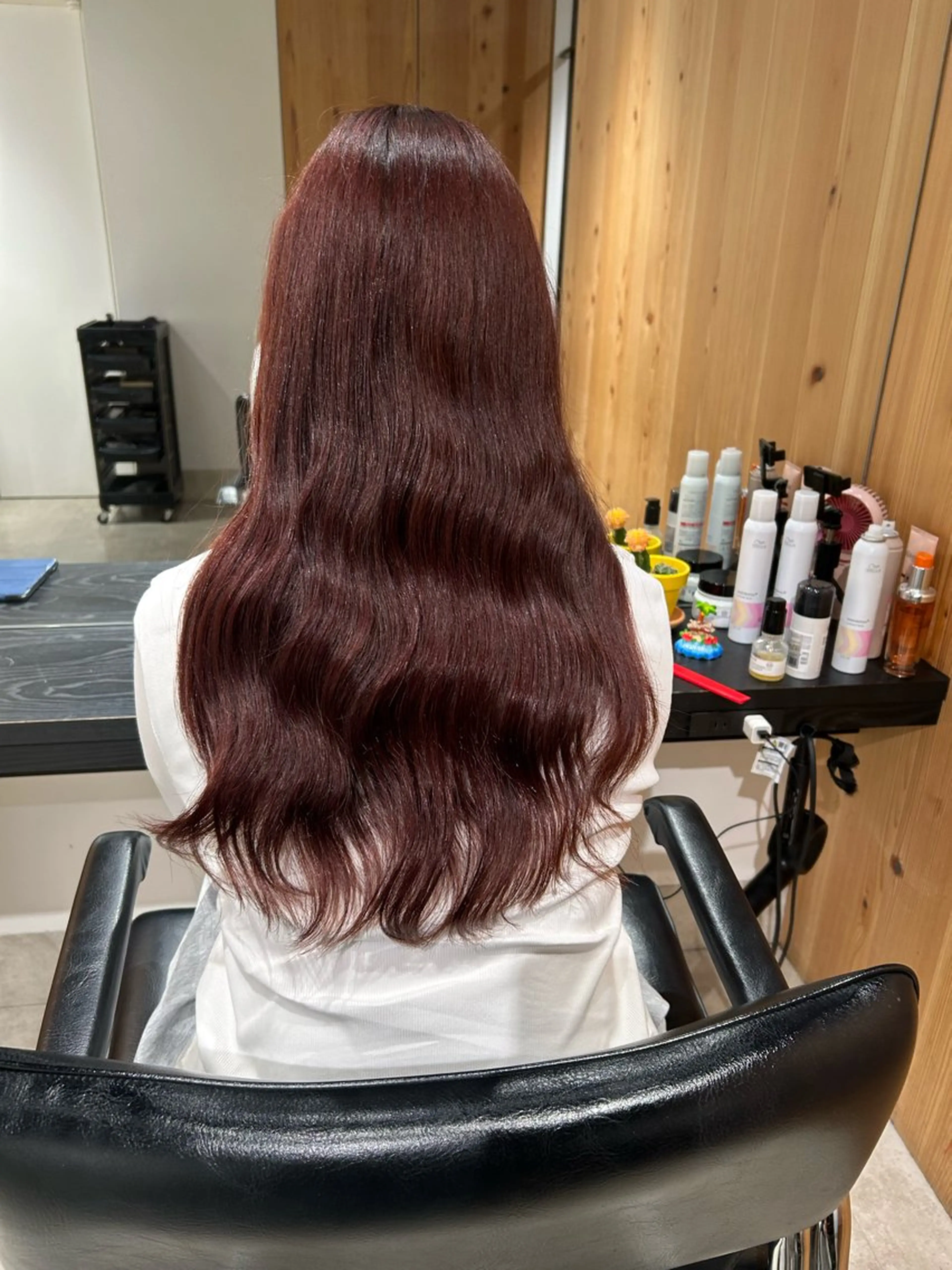 ロング カラー ボルドーカラー カット ヘアカラー トリートメント ヘッドスパ GO TODAY  SHAIRE  SALON   渋谷モディ所属・スキバサミを使わない カット🌼唯🌼のヘアスタイル