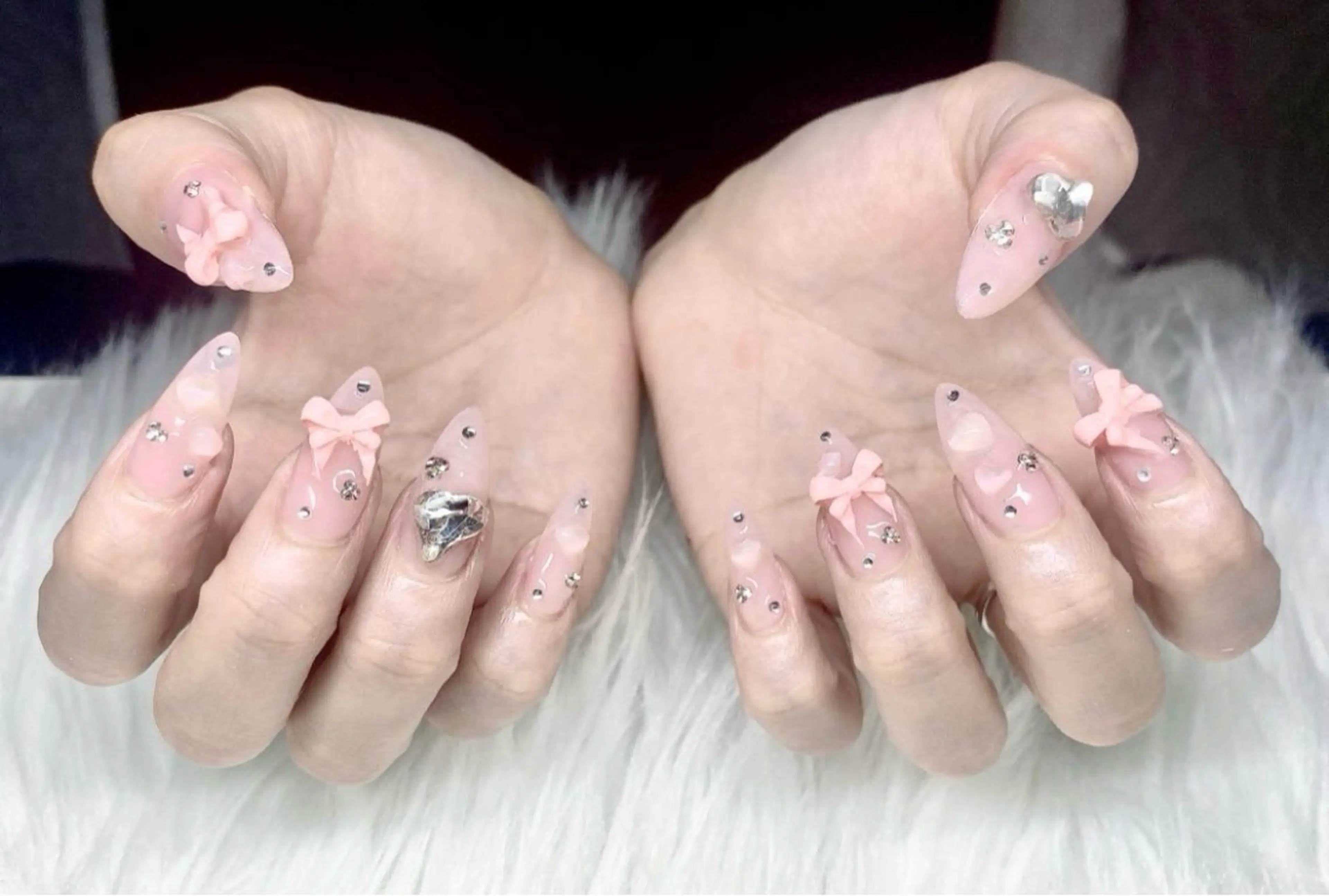 ネイル MoonHi Nail Salon所属・MoonHi Nail 朝霞台のネイルデザイン