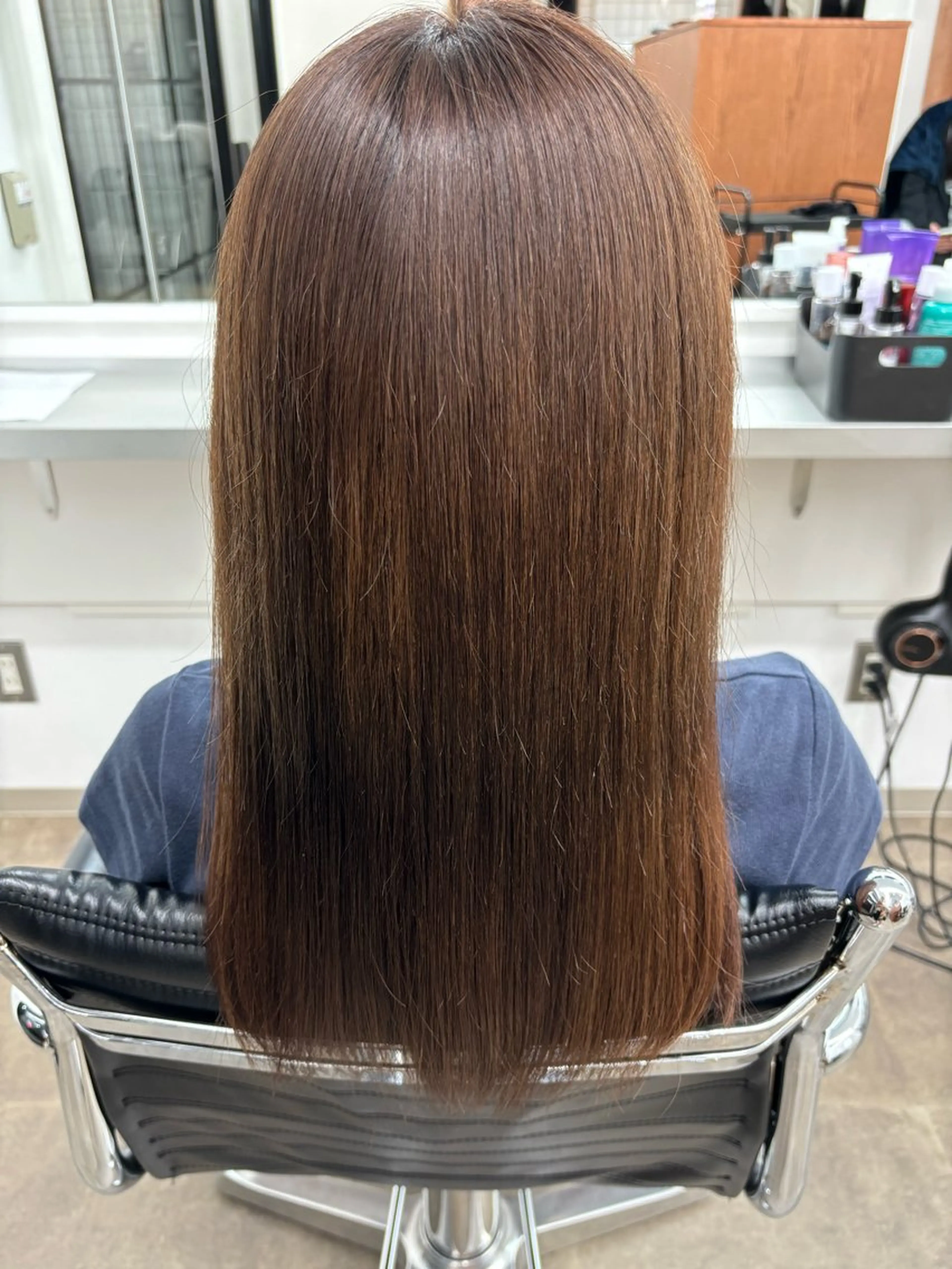 カラー ENV所属・佐久間 彩のヘアスタイル