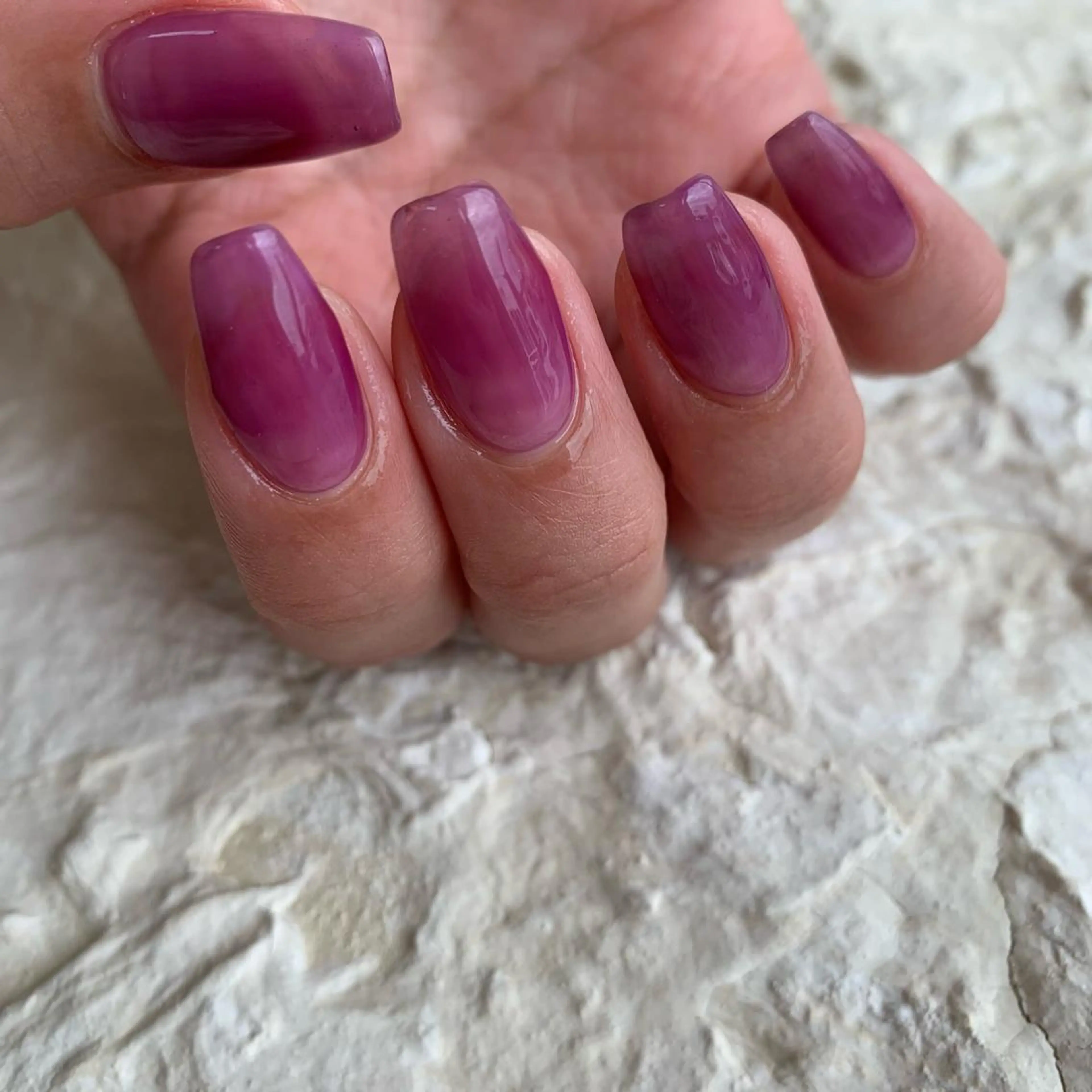 ネイル ハンドネイル 佐藤 穂乃香のネイルデザイン