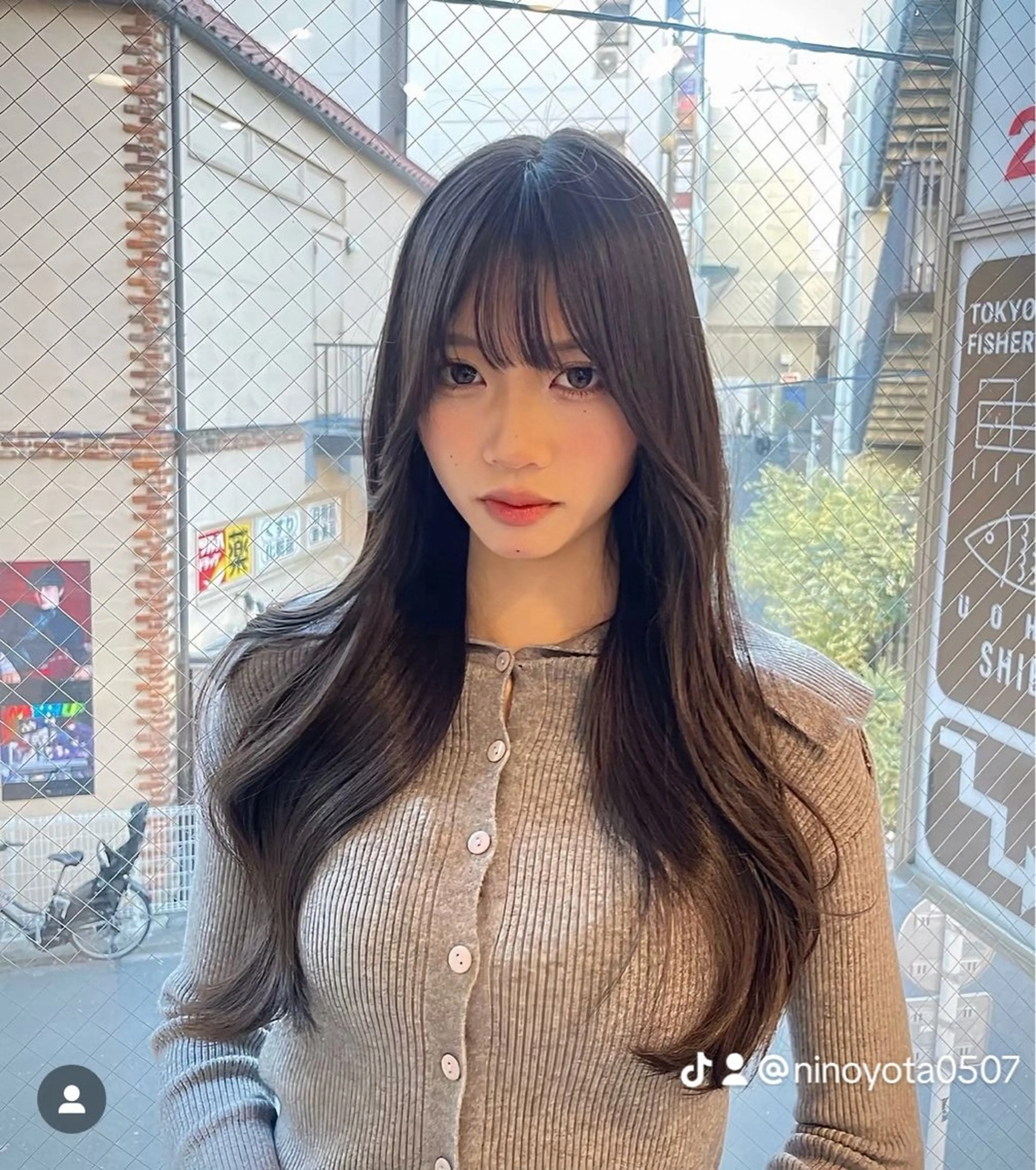 カラー グレージュ 二宮 陽太のヘアスタイル