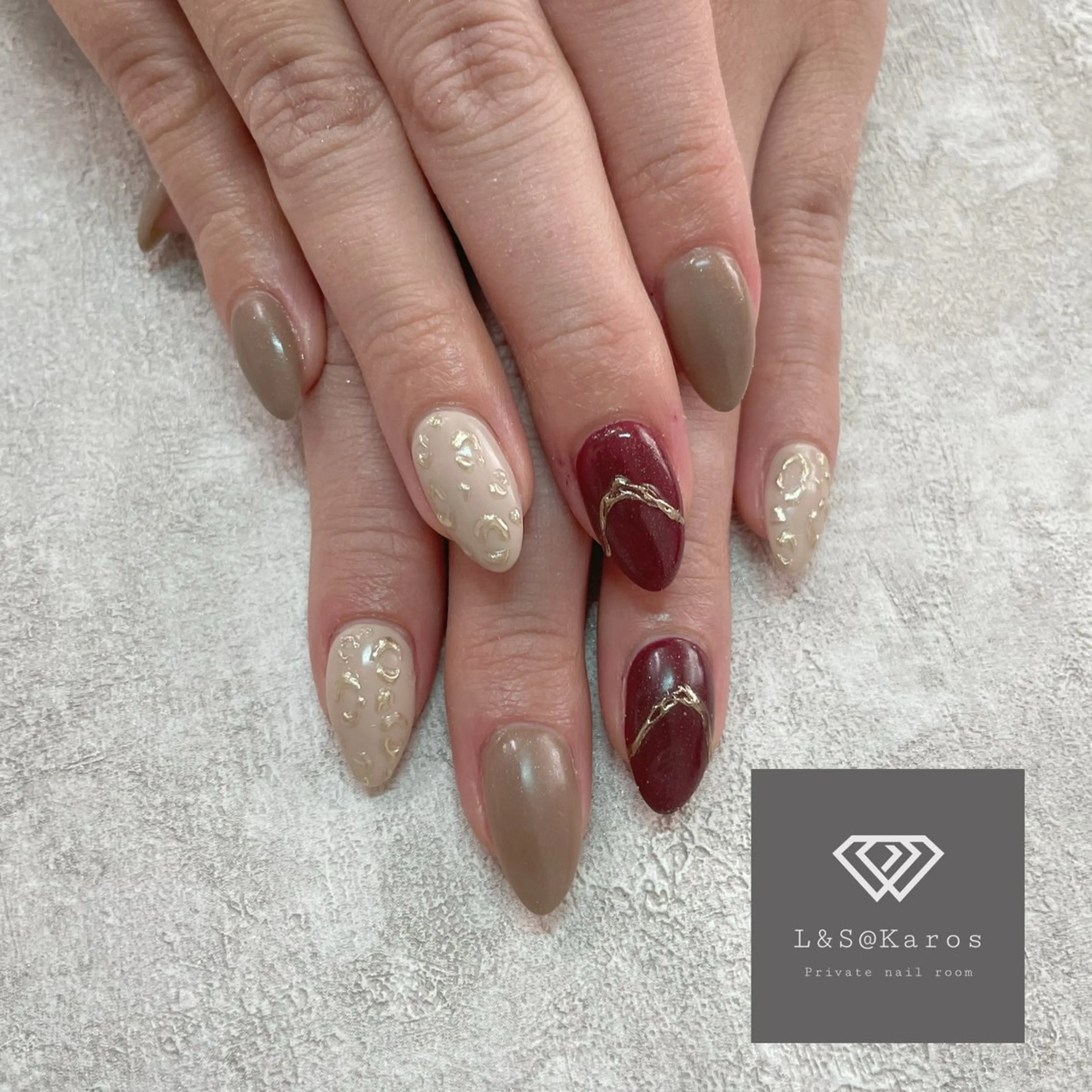 ☪︎【画像持ち込み可】ジェルネイル120分コース(アート2本ずつ迄)の写真