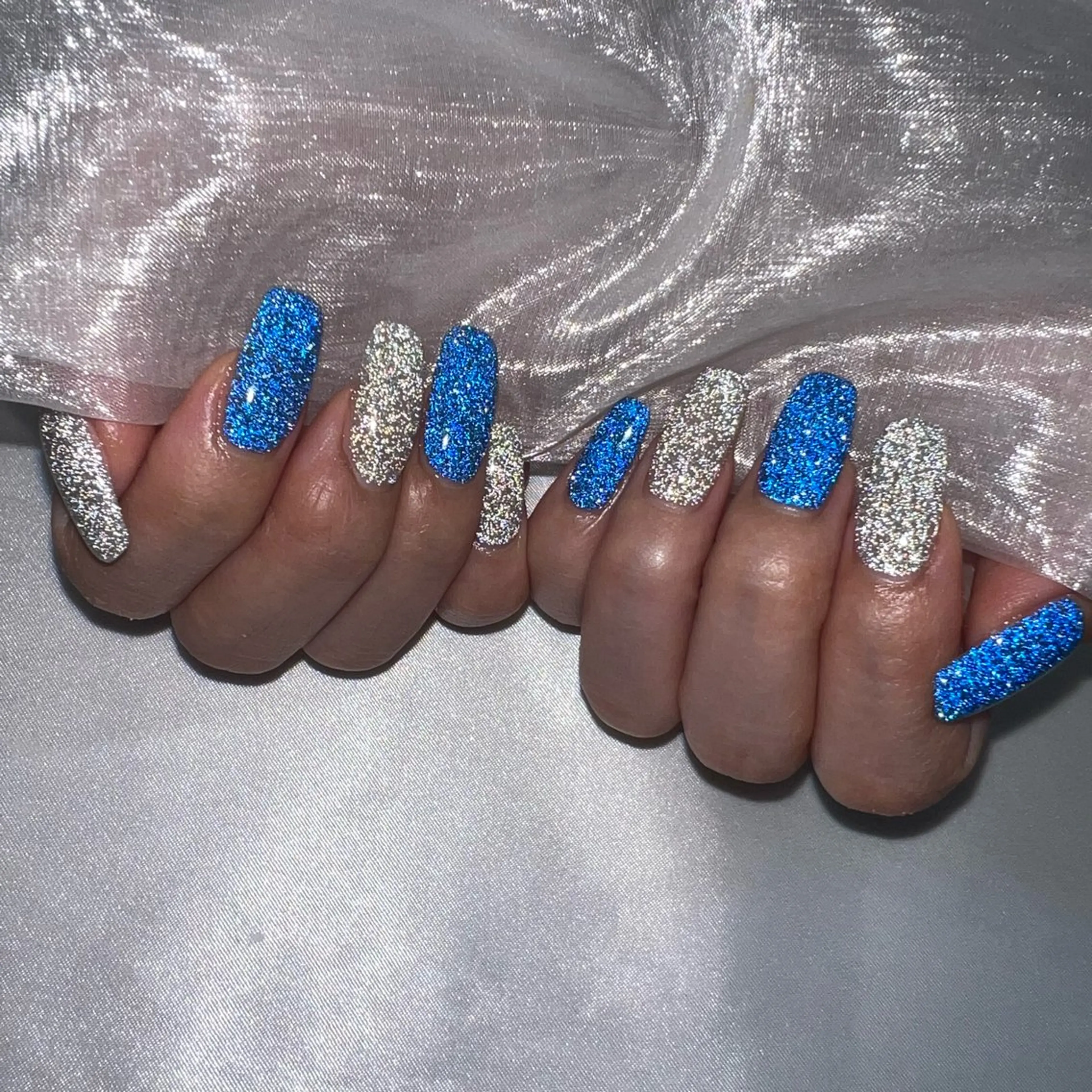 ネイル ジェルネイル 韓国ネイル ラメ(グリッター) マグネットネイル ミラーネイル ハンドネイル -nail salon-Reward所属・nail salon Rewardのネイルデザイン