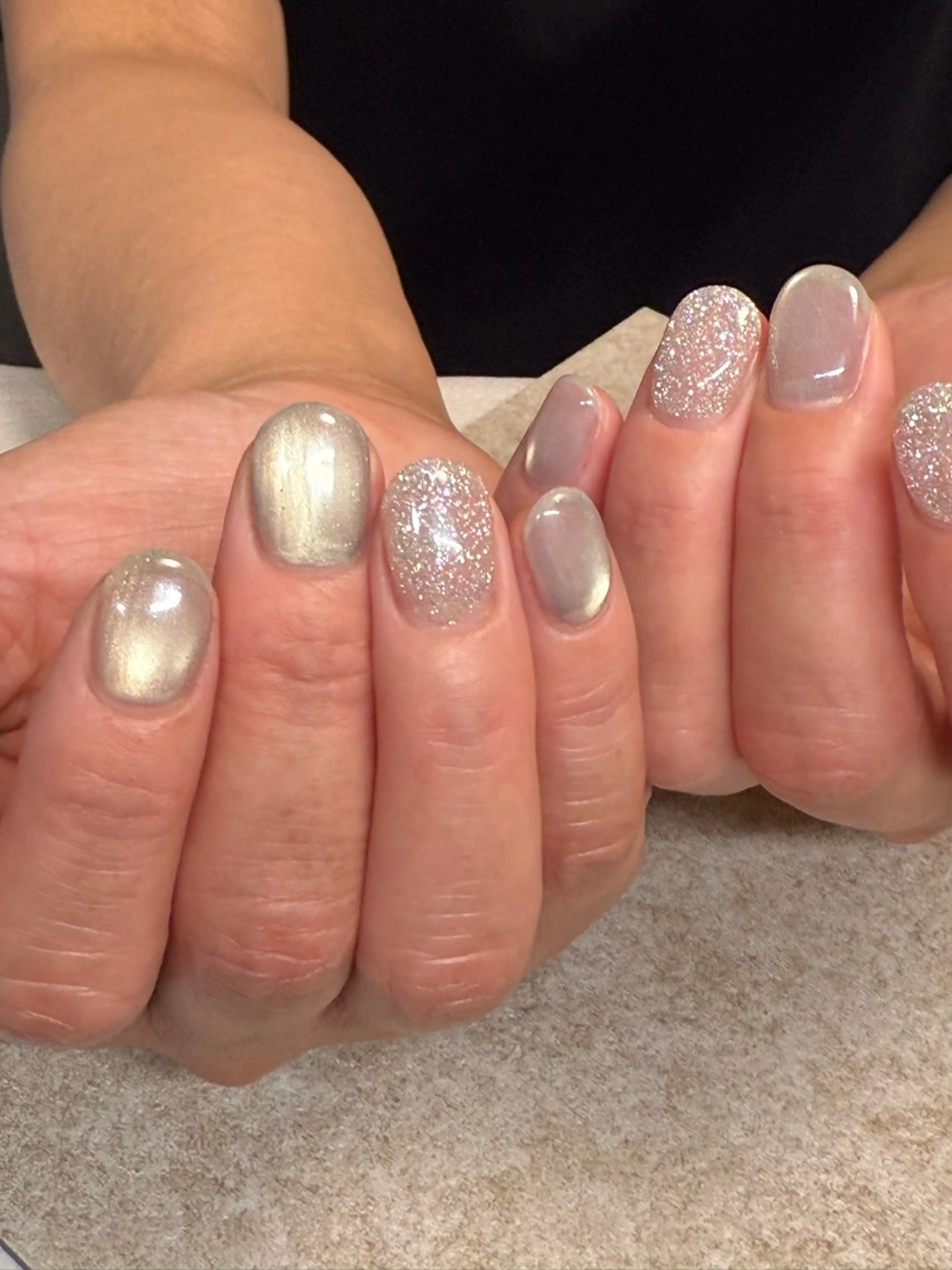 ネイル マグネットネイル ハンドネイル Bell Nailのネイルデザイン