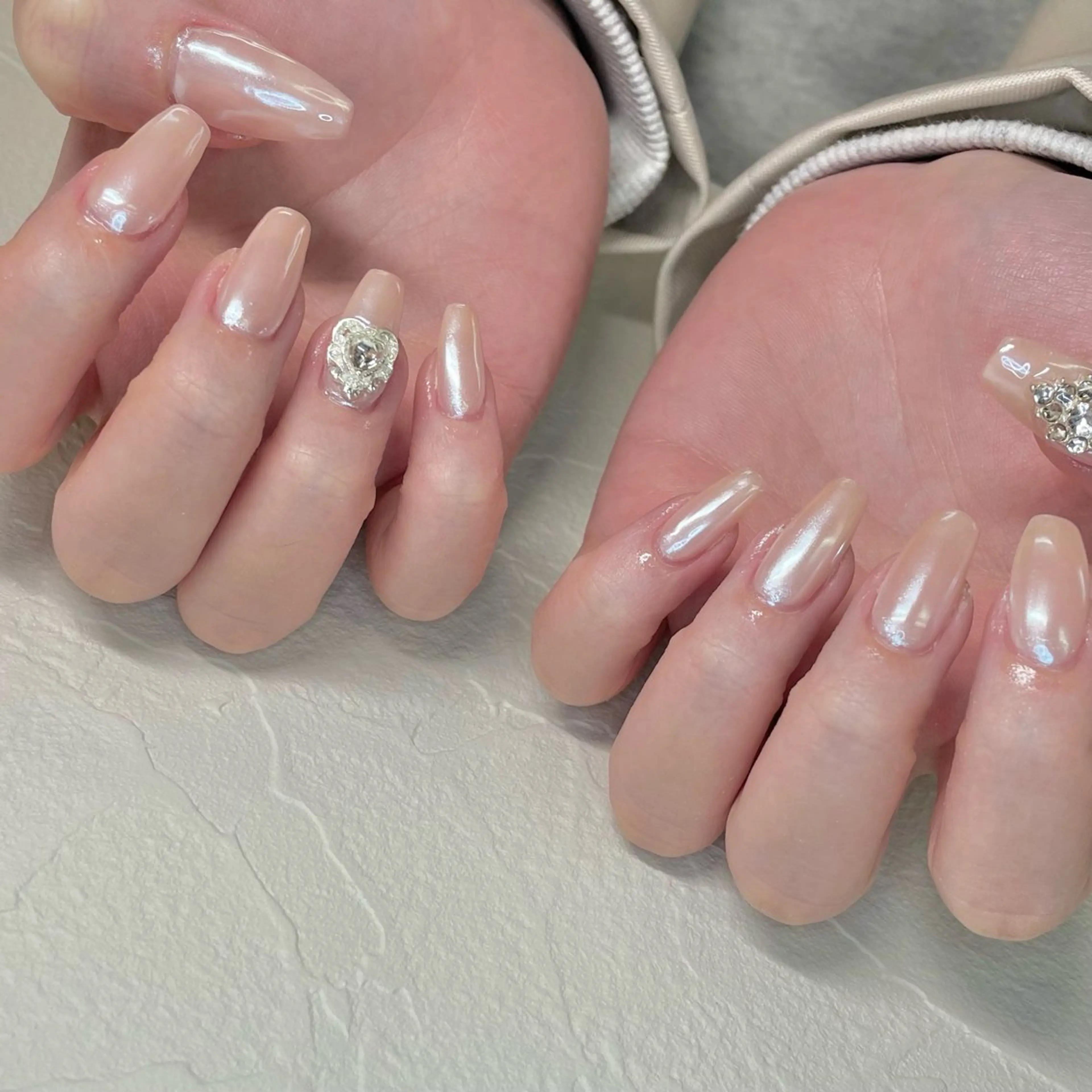 ネイル b'6 by Stir所属・b'6 SAKINAのネイルデザイン