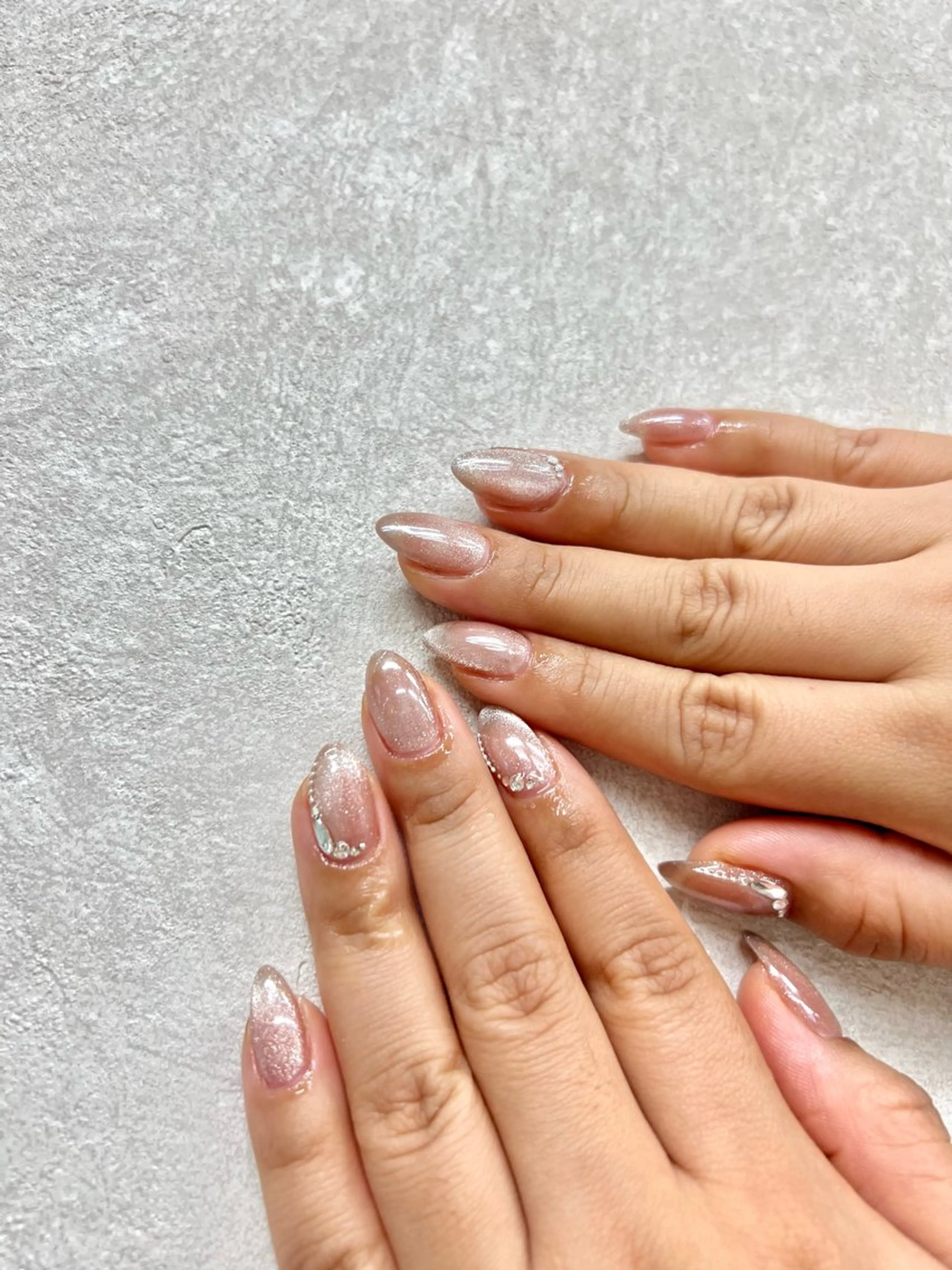 ネイル シンプルネイル ハンドネイル フットネイル GRANDEUR焼津 Nana🦖のネイルデザイン