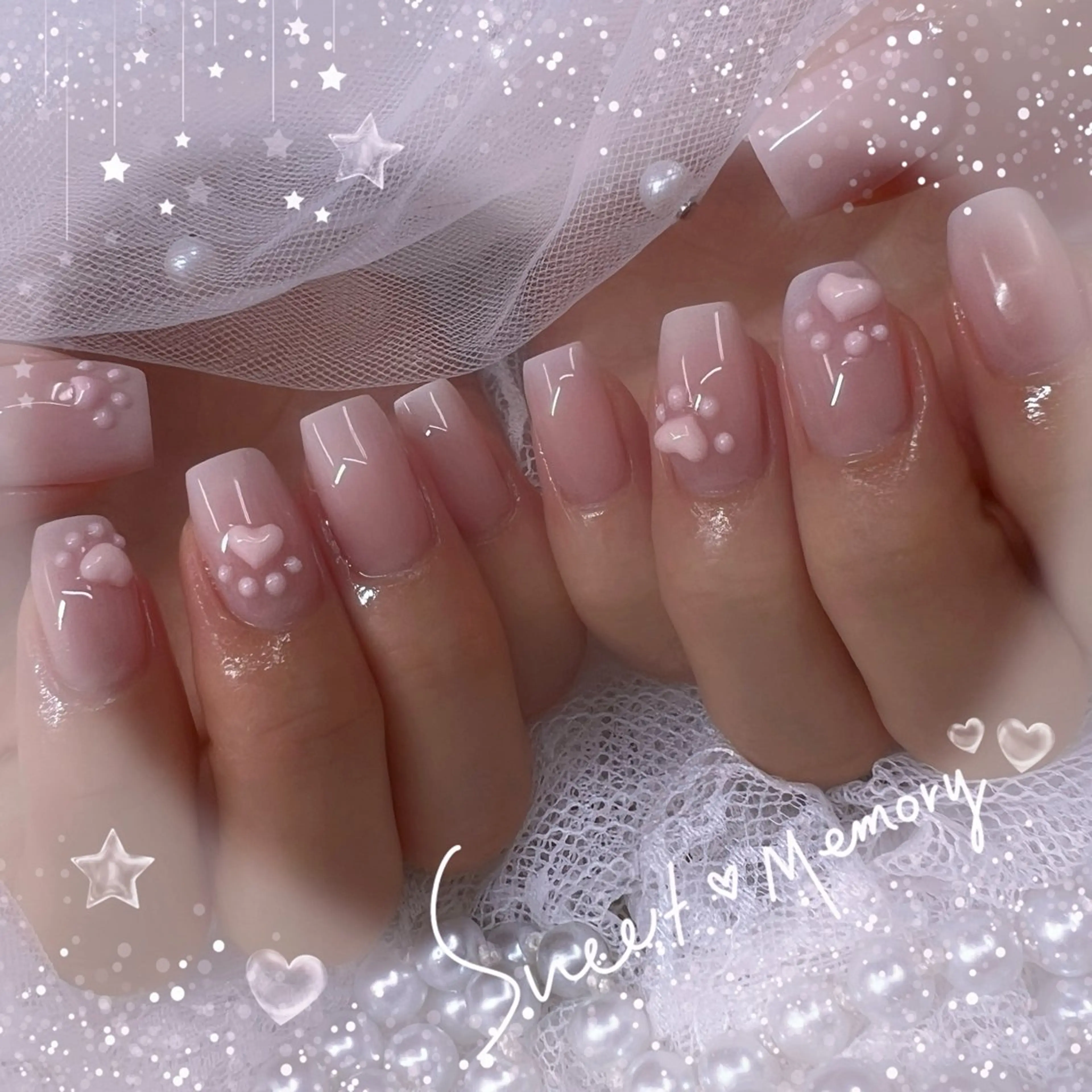 ネイル チークネイル フレンチネイル ガーリー ガラスフレンチ グラデーション ハンドネイル ハンドケア Chill Nailsalonのネイルデザイン