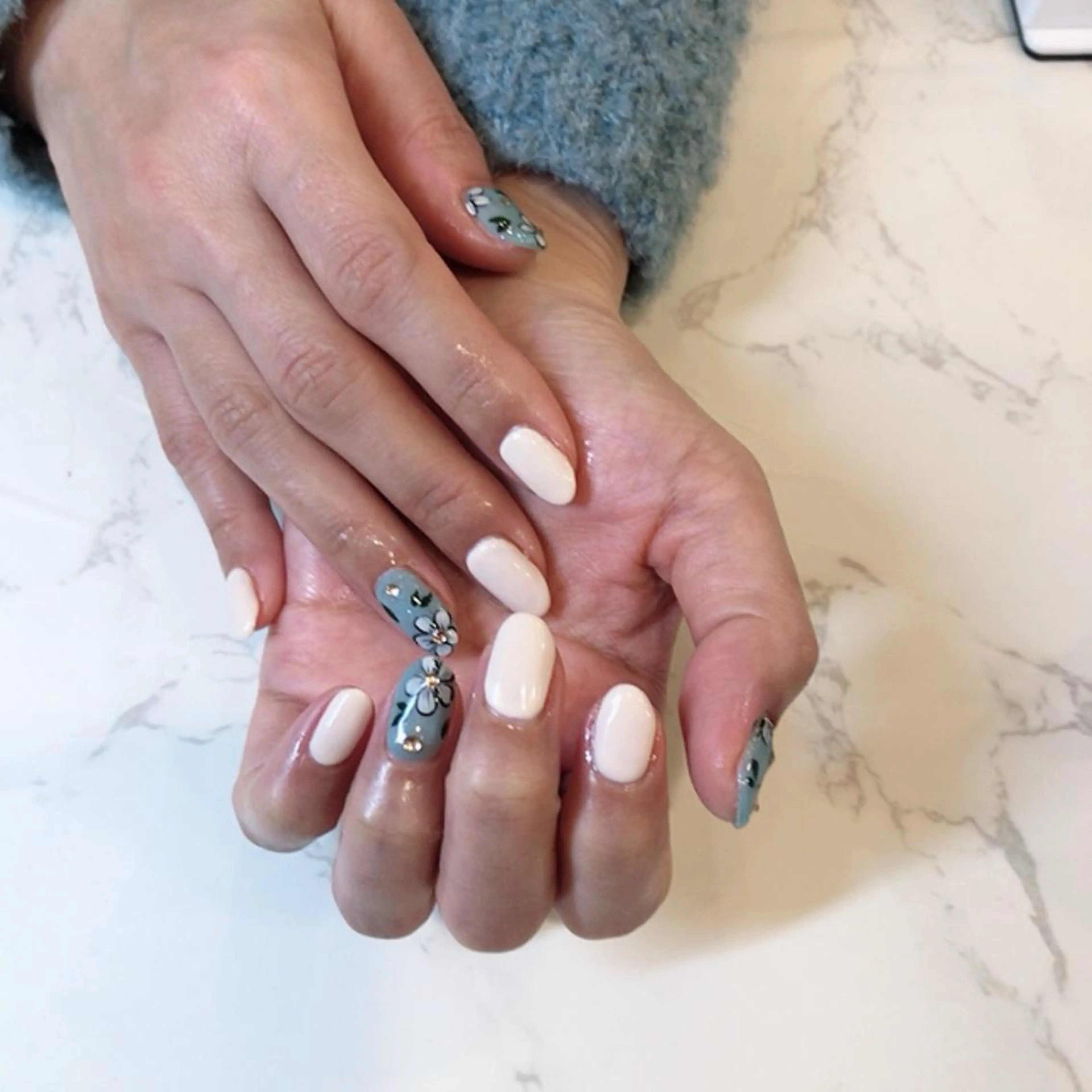 ネイル ♾nail 恵美のマツエク・マツパデザイン