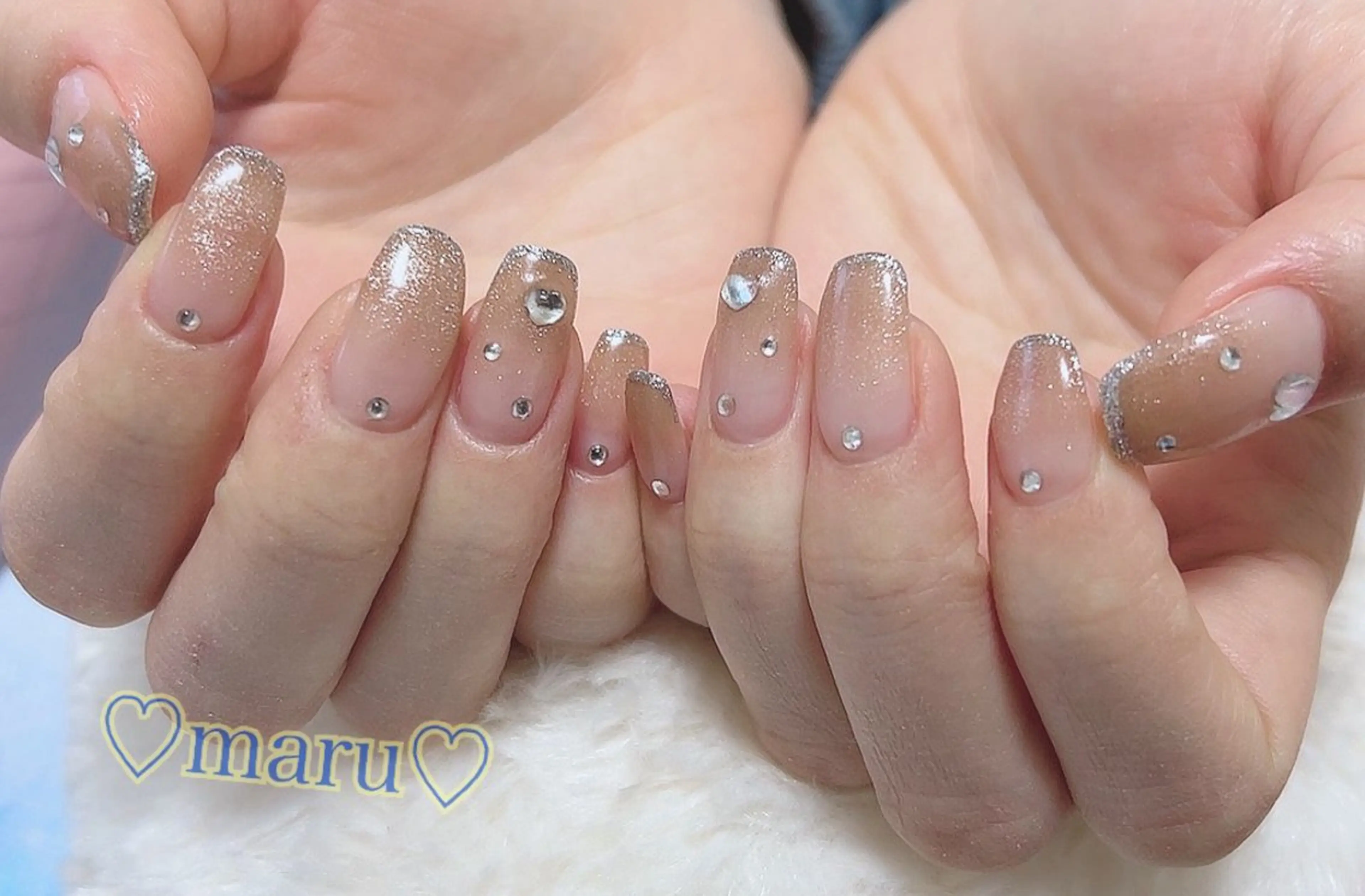 ネイル ハンドネイル フットネイル まるみ ♡のネイルデザイン