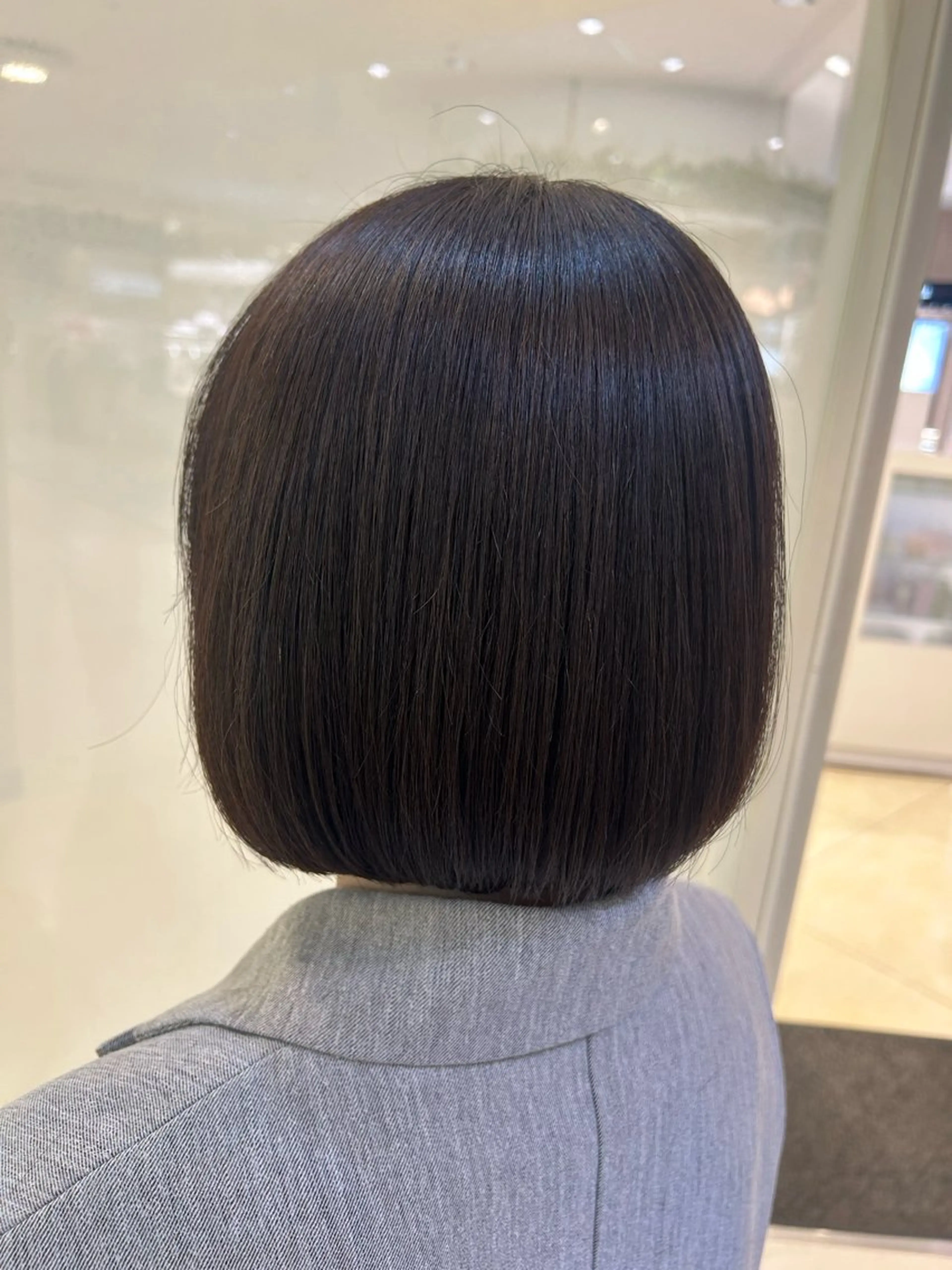 ショート カラー 髪質改善/縮毛矯正 ササキナツミのヘアスタイル