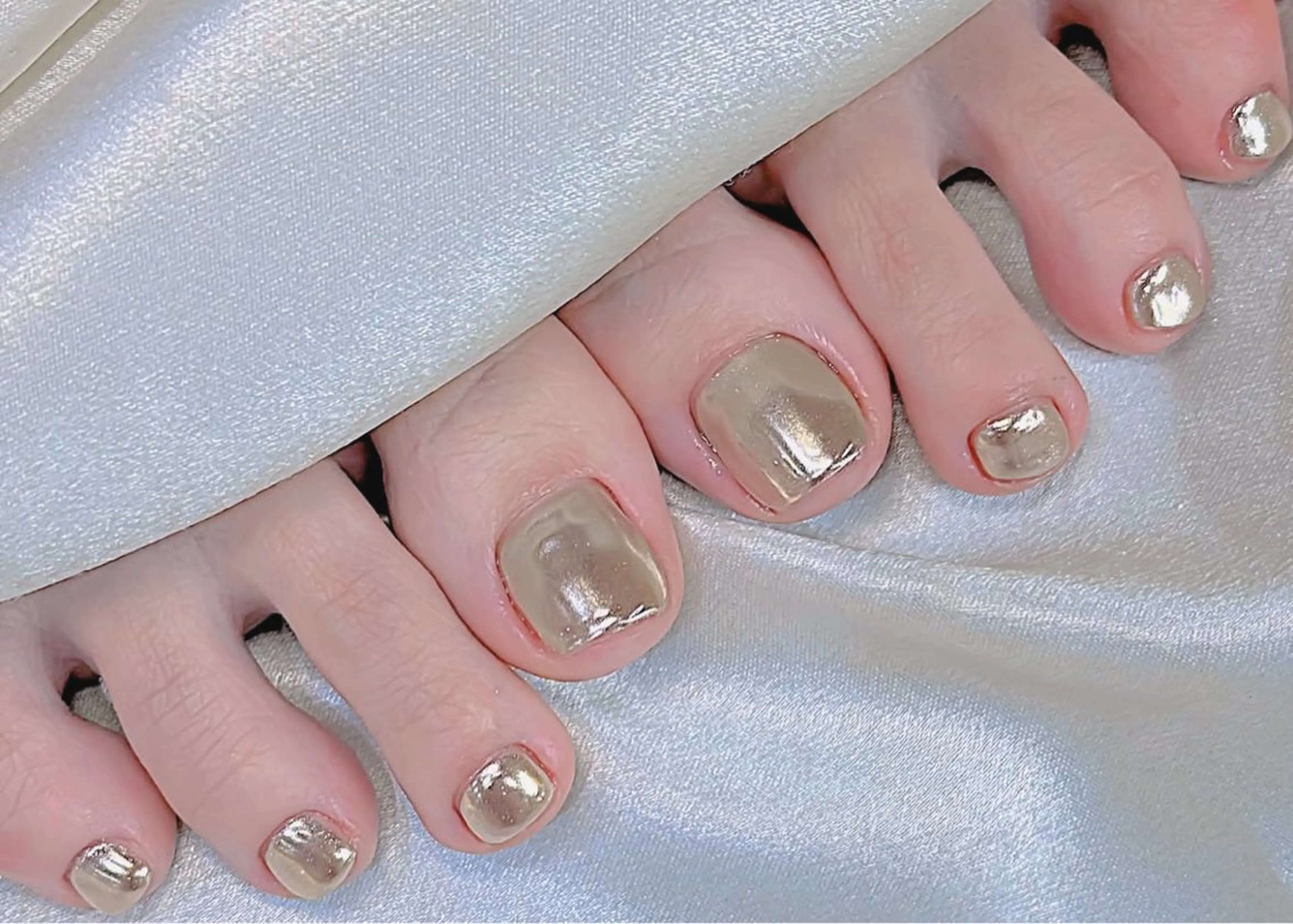 フット/ミラネイル/オ ーロラネイルの写真