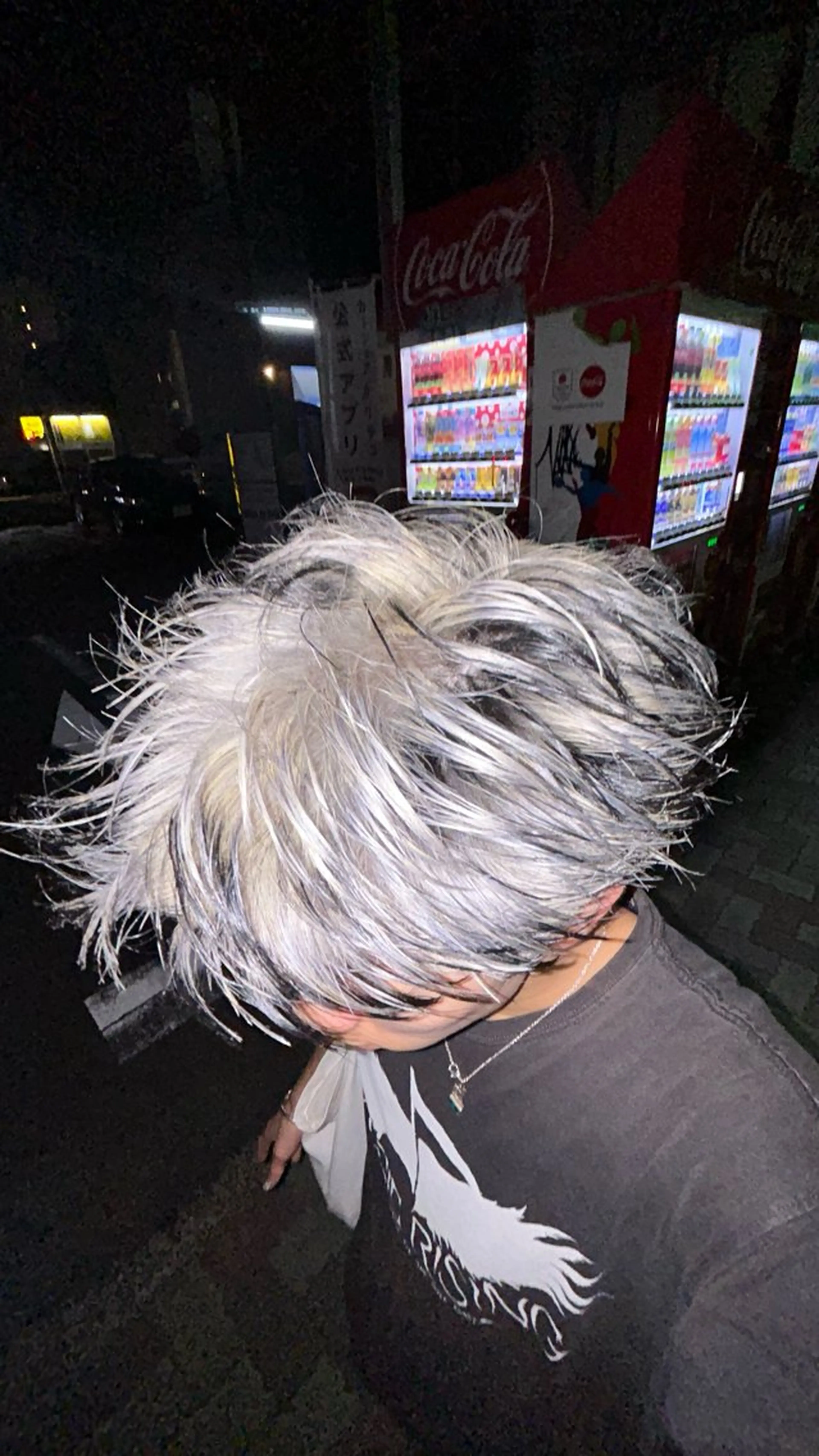 カラー メンズ 黒髪 カット ヘアカラー トリートメント 有働由良／ハイトーン ／韓国メンズヘアのヘアスタイル