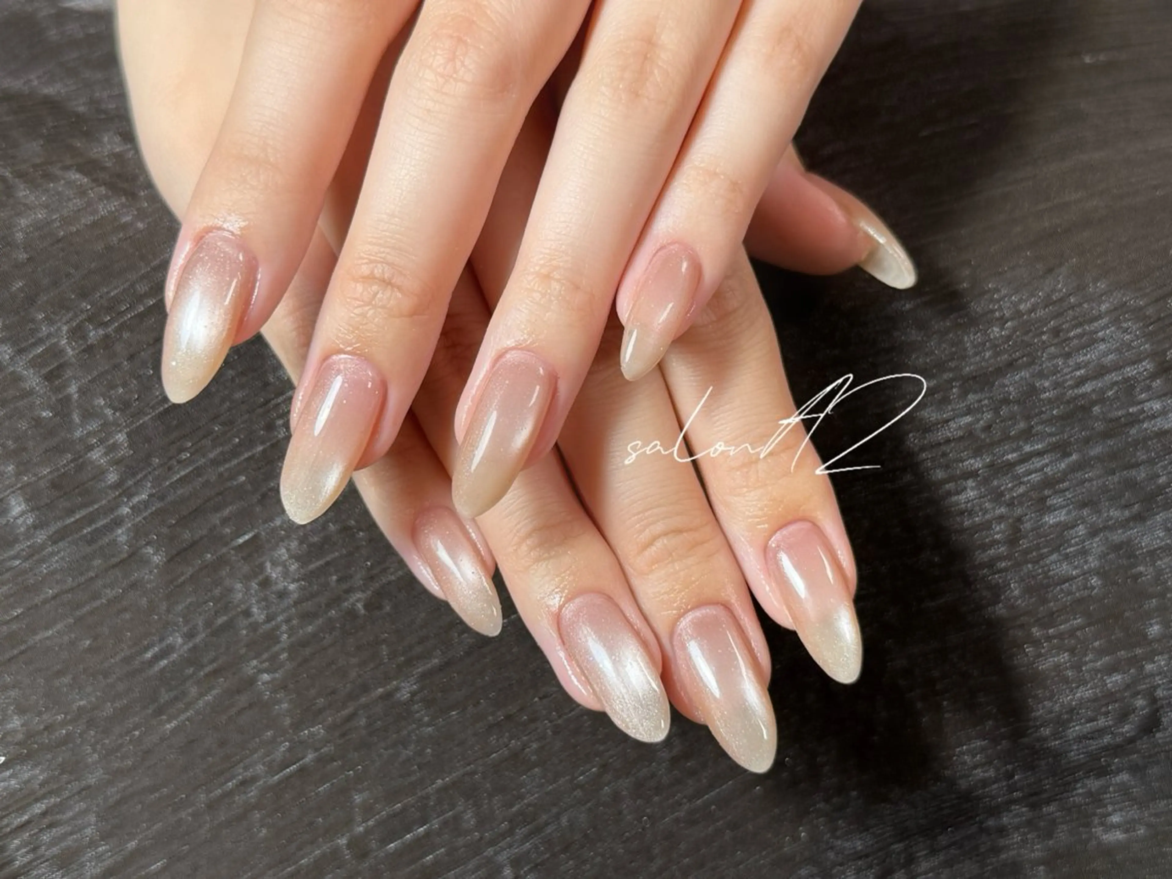 ネイル アートネイル 長さ出し フットネイル フレンチネイル ジェルネイル ハンドネイル salon AZのネイルデザイン