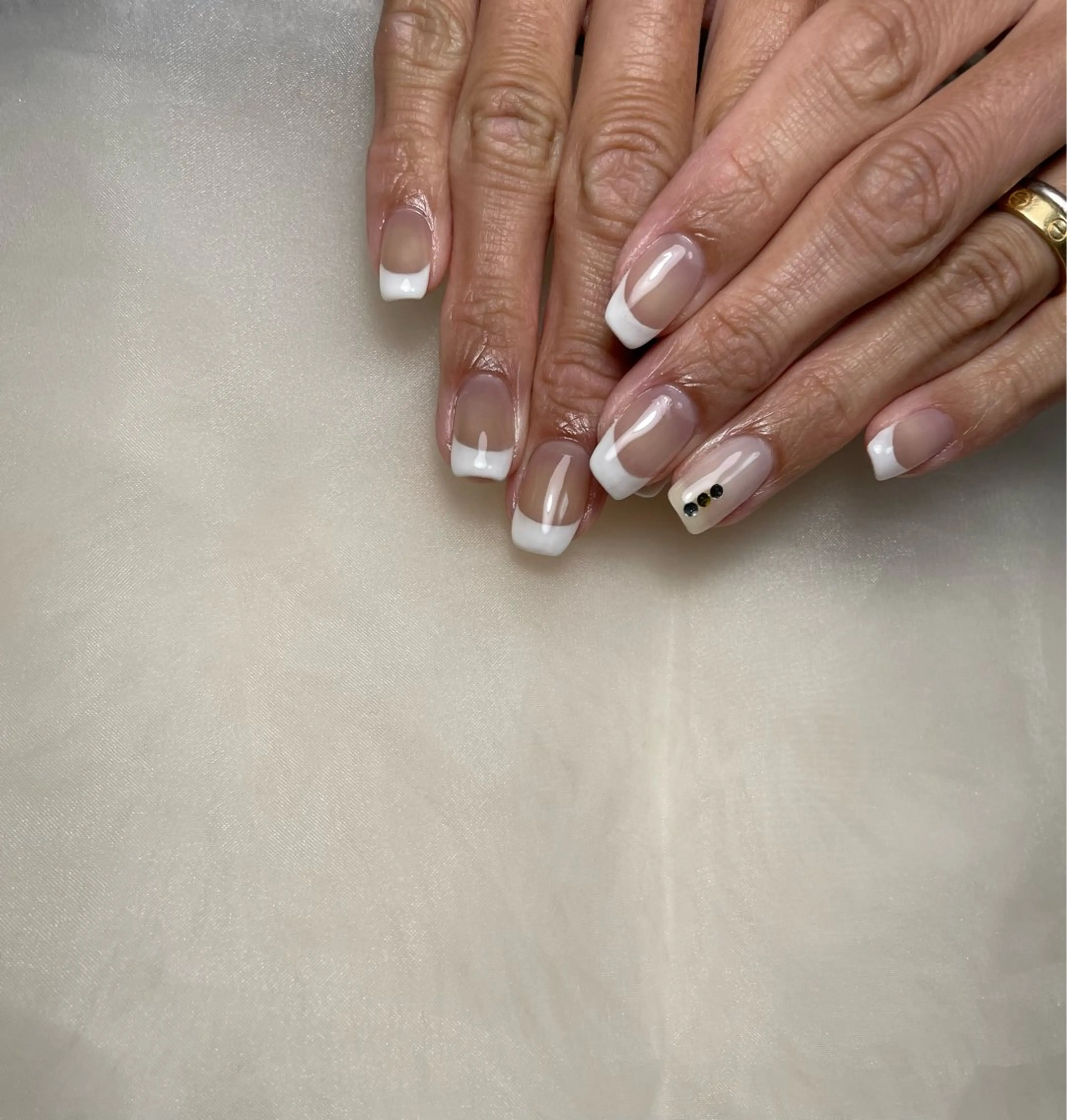 ネイル フレンチネイル muua. nailashのネイルデザイン