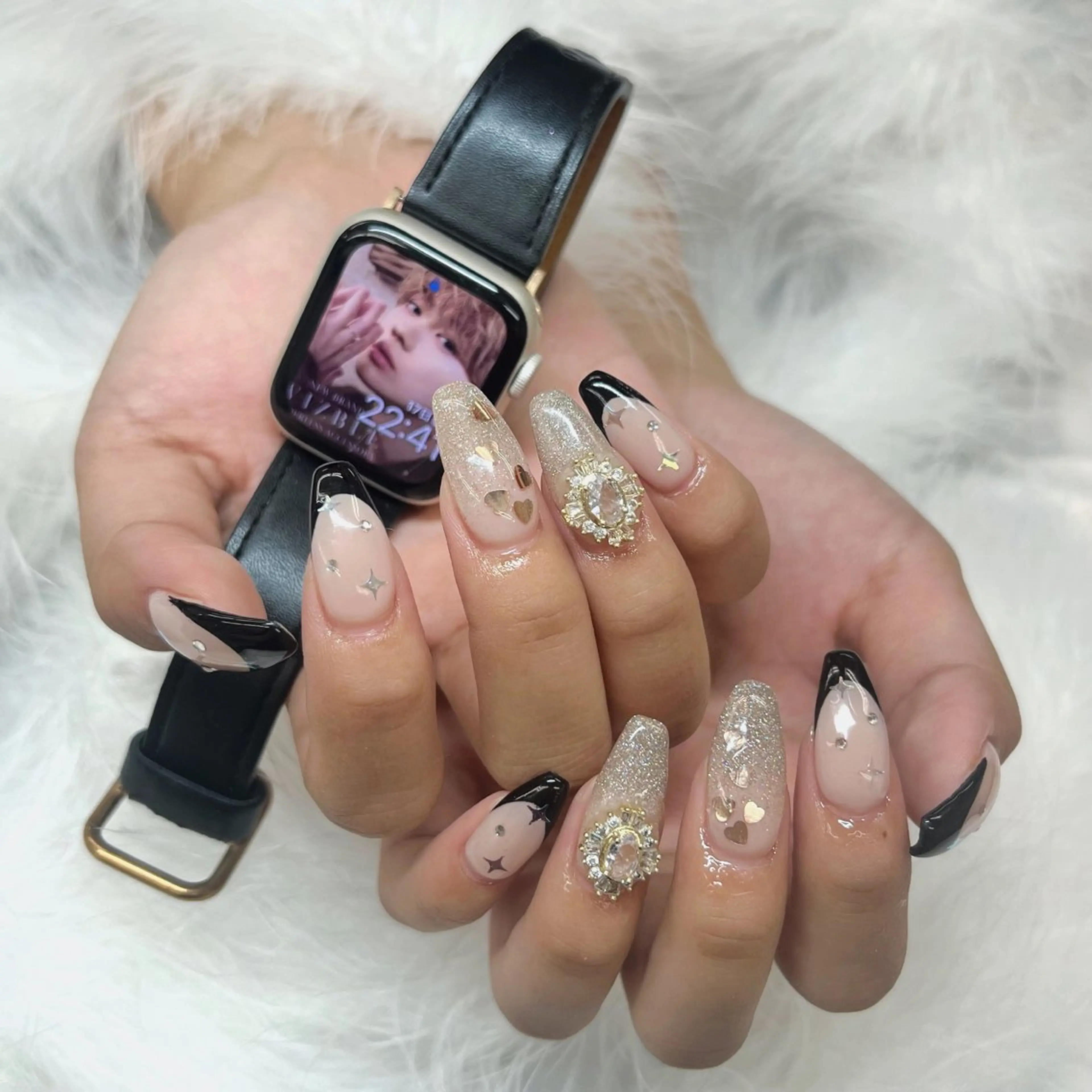 ネイル SATO 🎠🫧 痛ネイル/3Dパーツのネイルデザイン