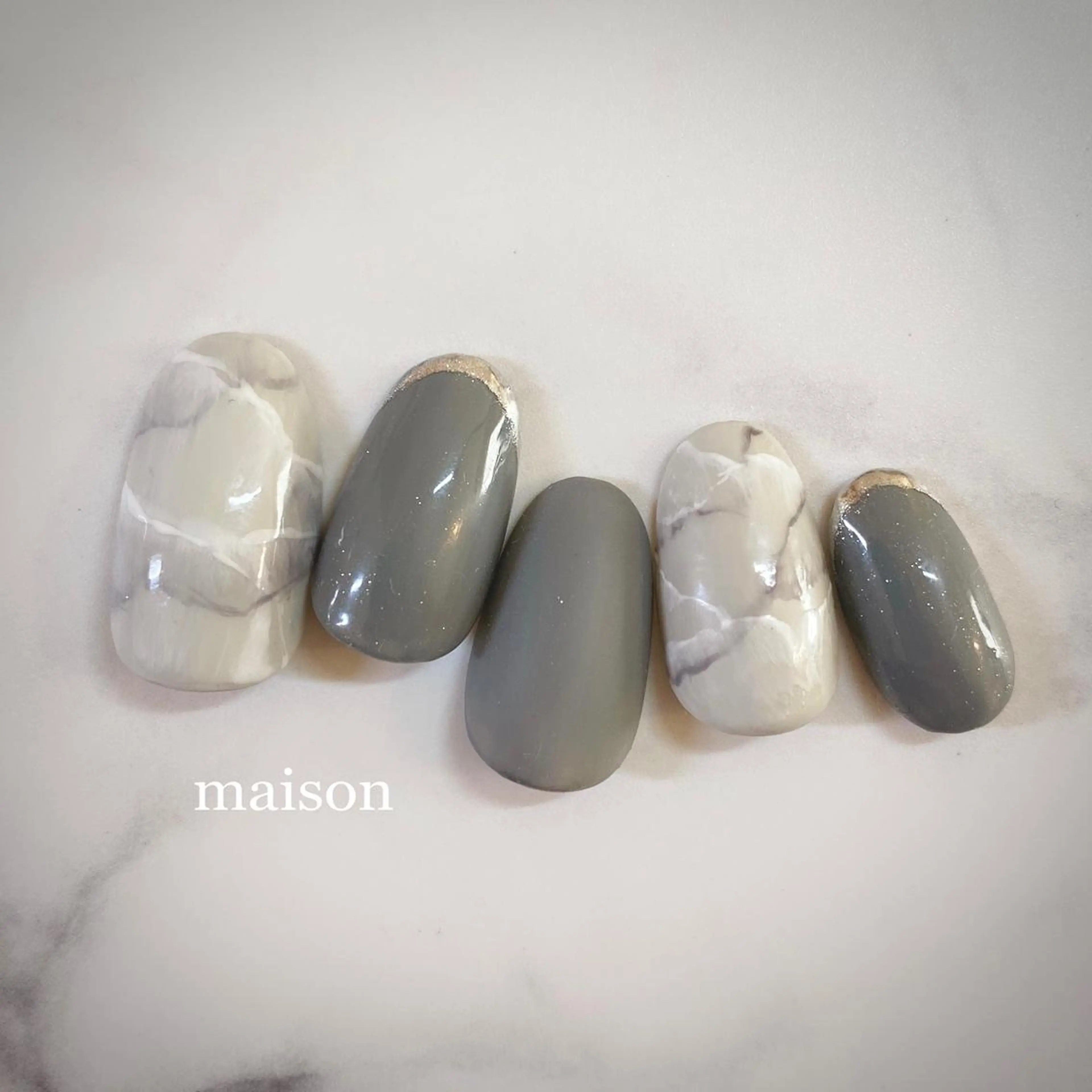 ネイル フレンチネイル 大理石ネイル(マーブル) ミラーネイル ハンドネイル ISHIHARA KANAのネイルデザイン