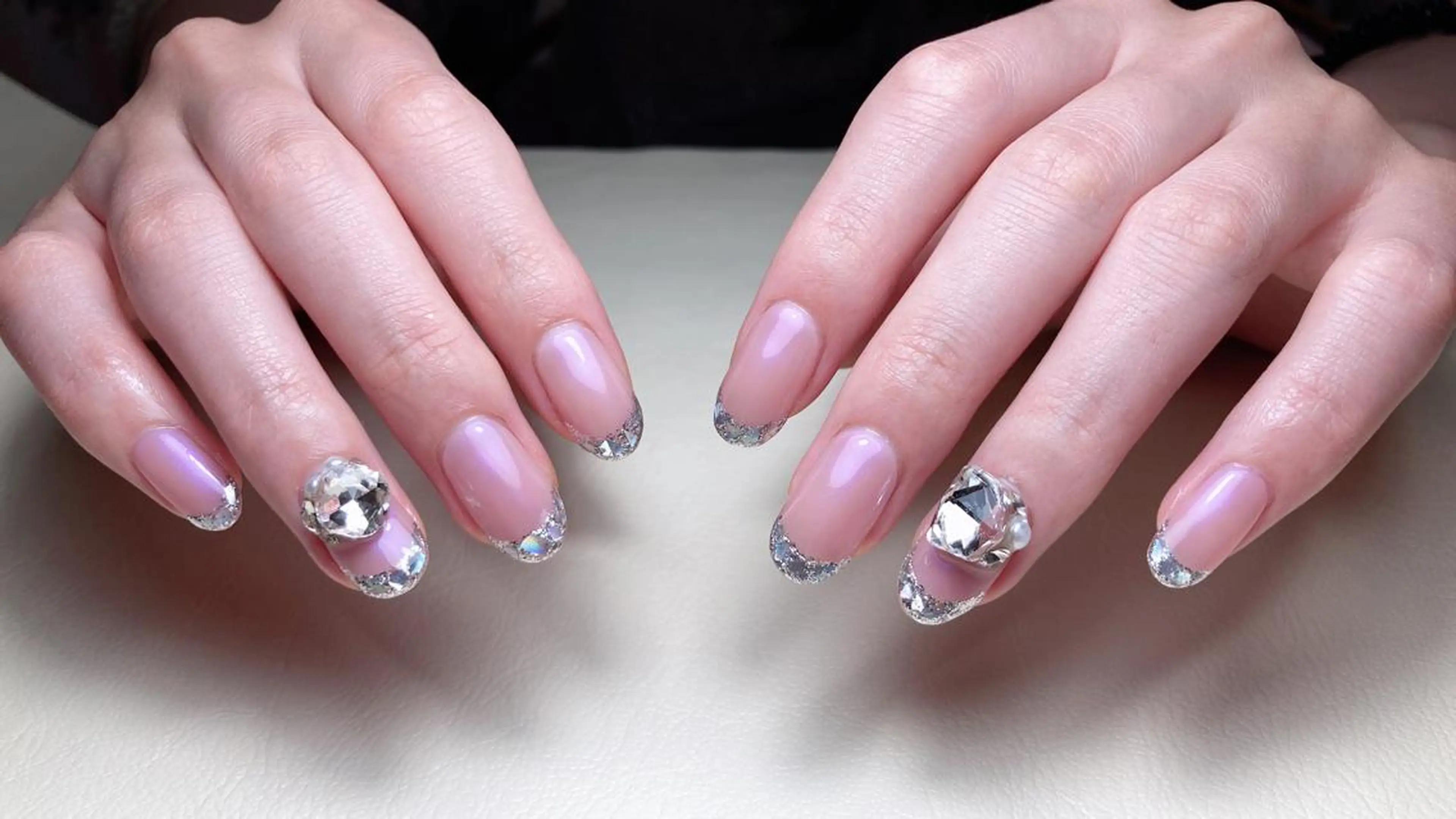 ネイル ewt miniのマツエク・マツパデザイン