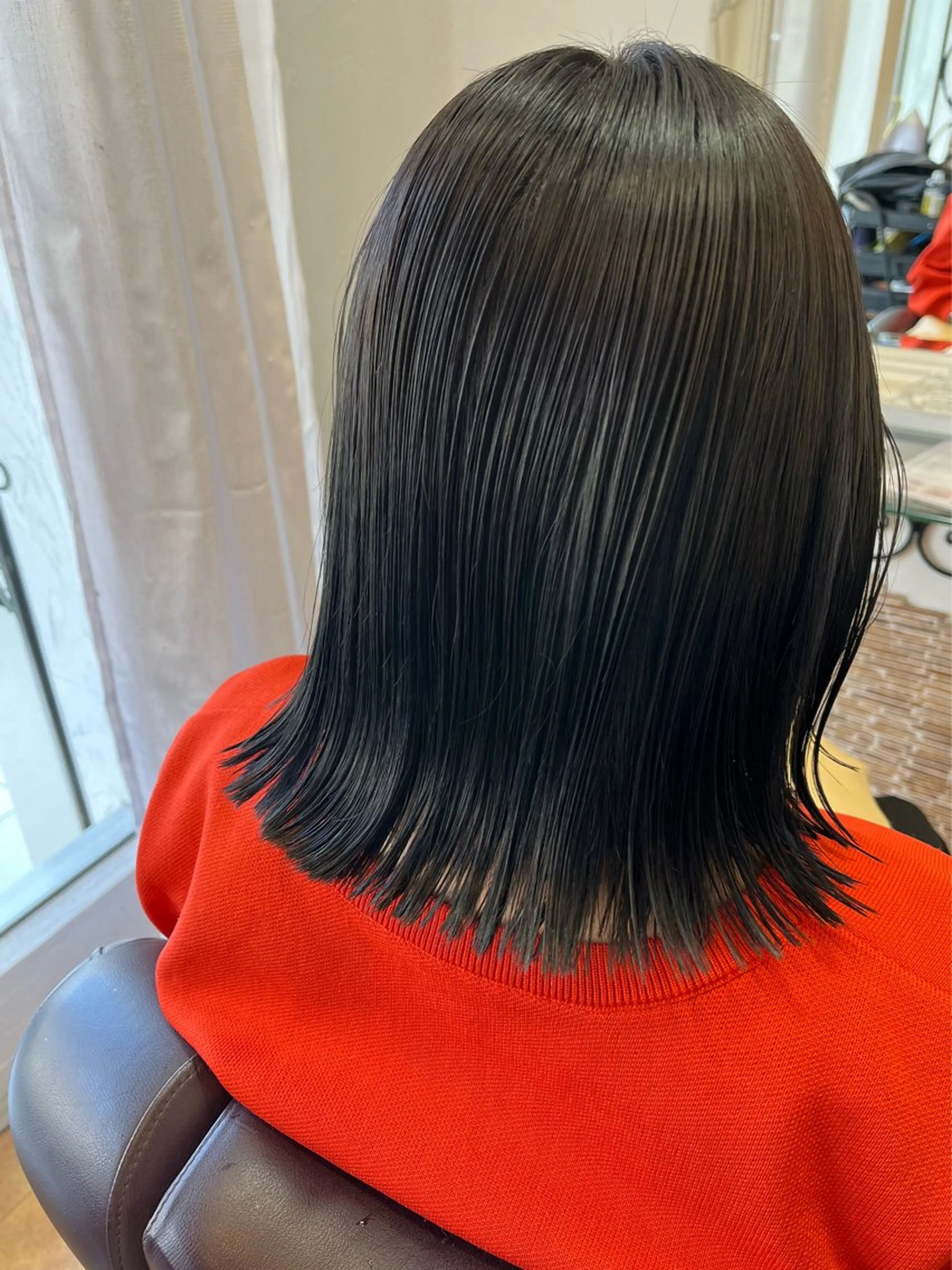 ミディアム 森光みやび / WILLOW京橋のヘアスタイル