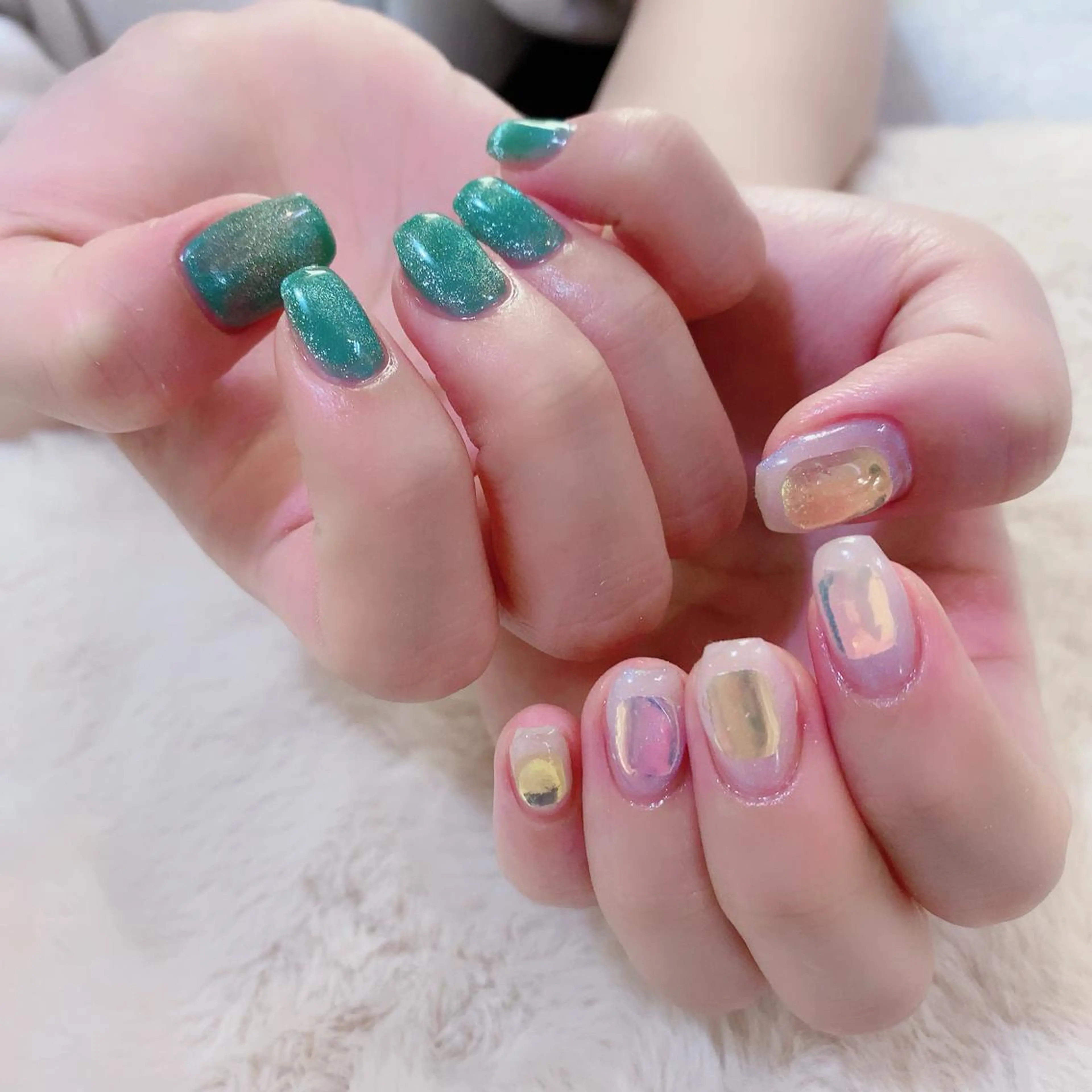 ネイル 氷ネイル・うるうるネイル マグネットネイル YAS 青柳 安代のネイルデザイン