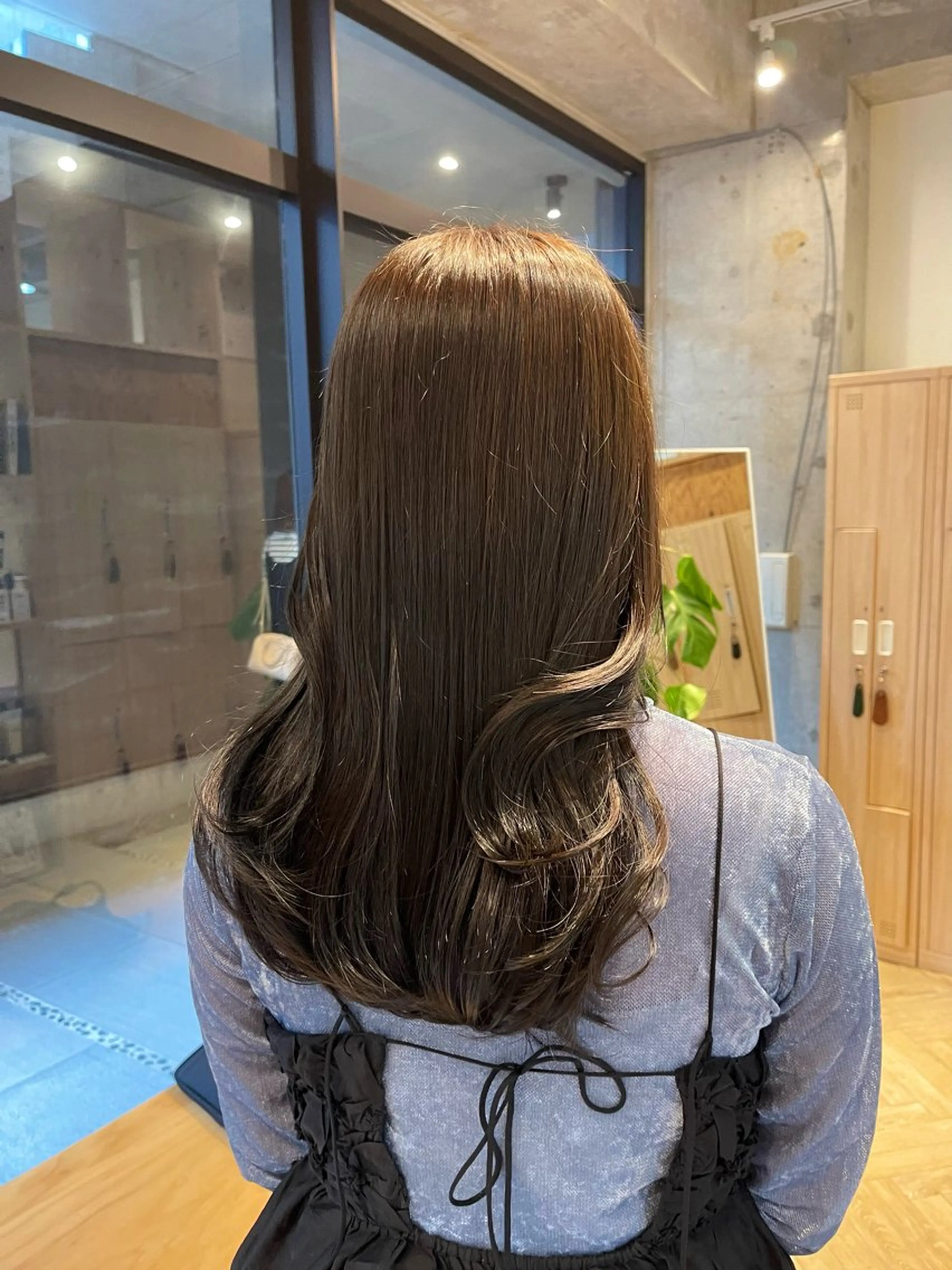 セミロング カラー ベージュカラー 透明感カラー オリーブベージュ 愛莉/ラベンダー/ ベージュ/ブラウンのヘアスタイル