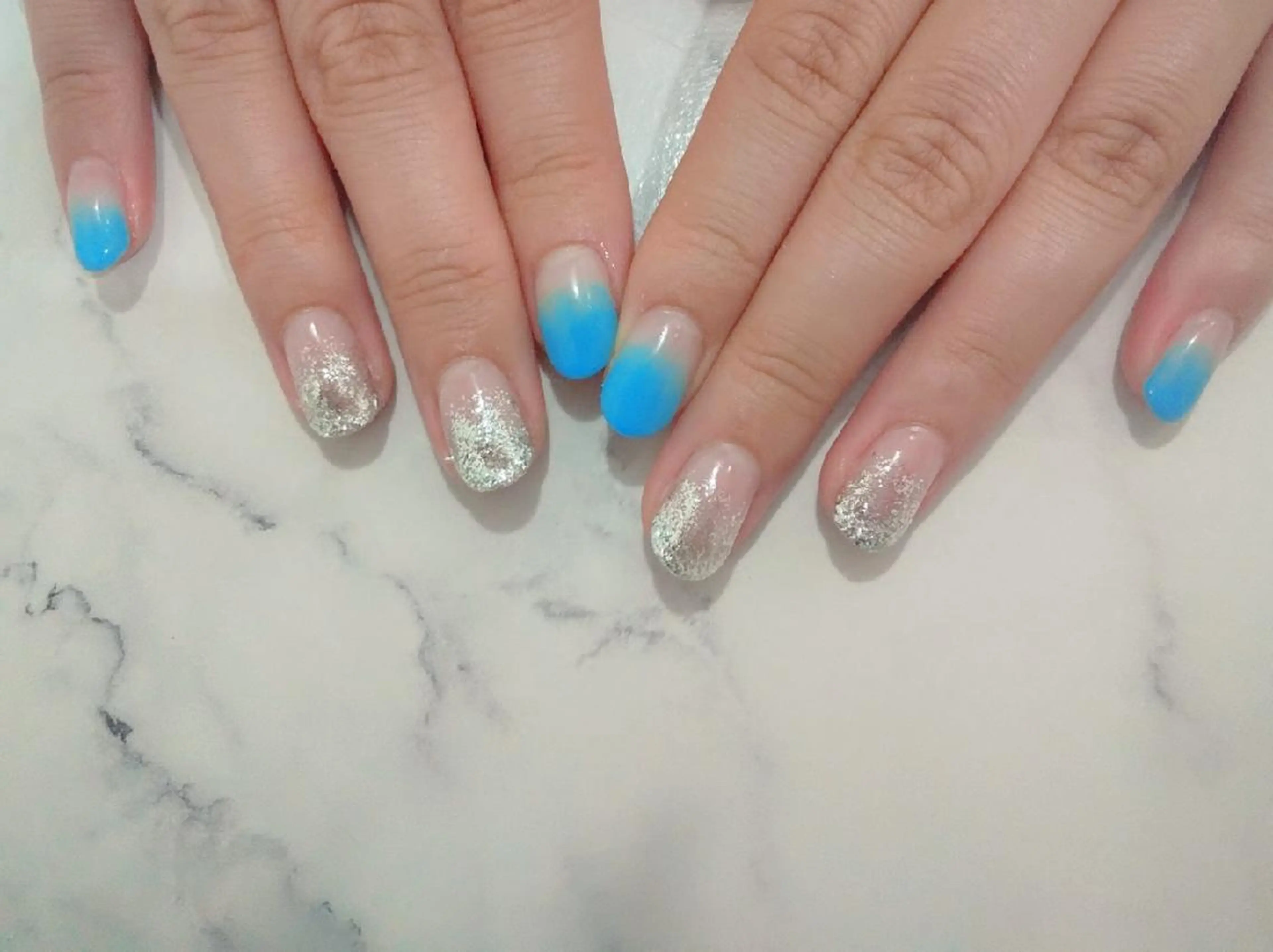 ネイル アートネイル ジェルネイル グラデーション スカルプネイル ハンドネイル ネイル&フラワーサロン〜Ri✦hiro〜鳥栖店所属・HIRATA RIEのネイルデザイン